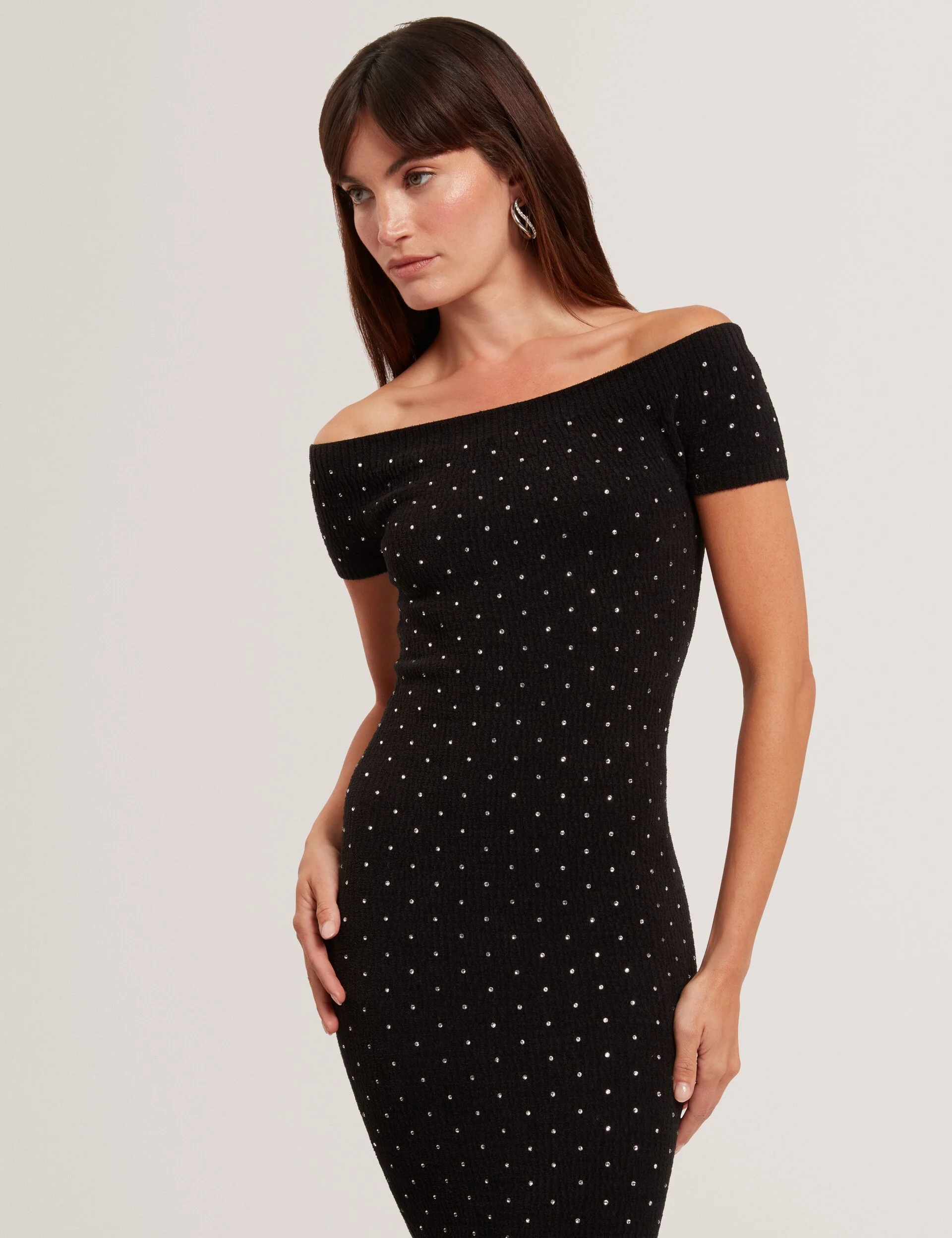 JESTAA | BLACK