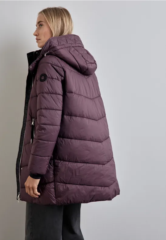 Jacke mit abnehmbarer Kapuze