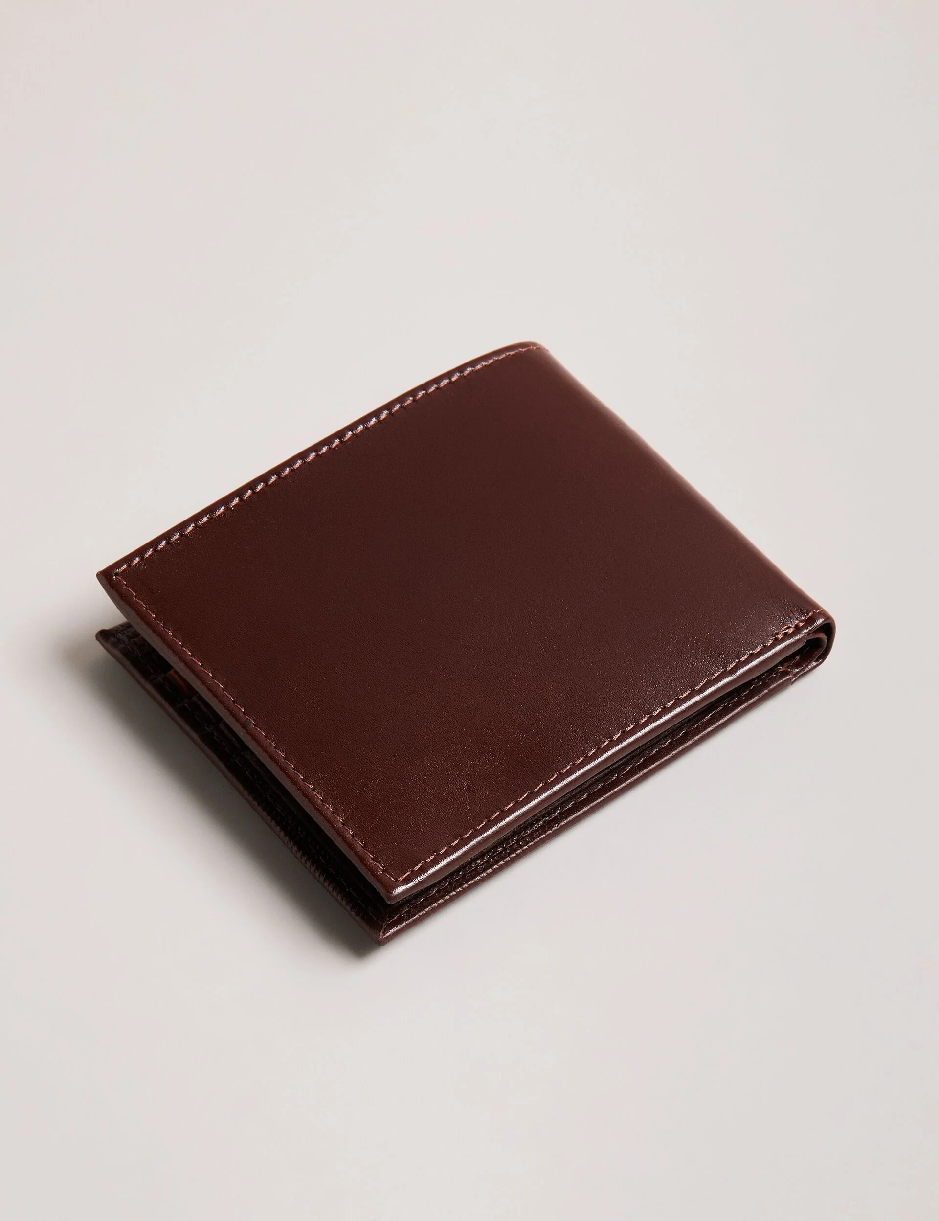 PRUGS | BROWN
