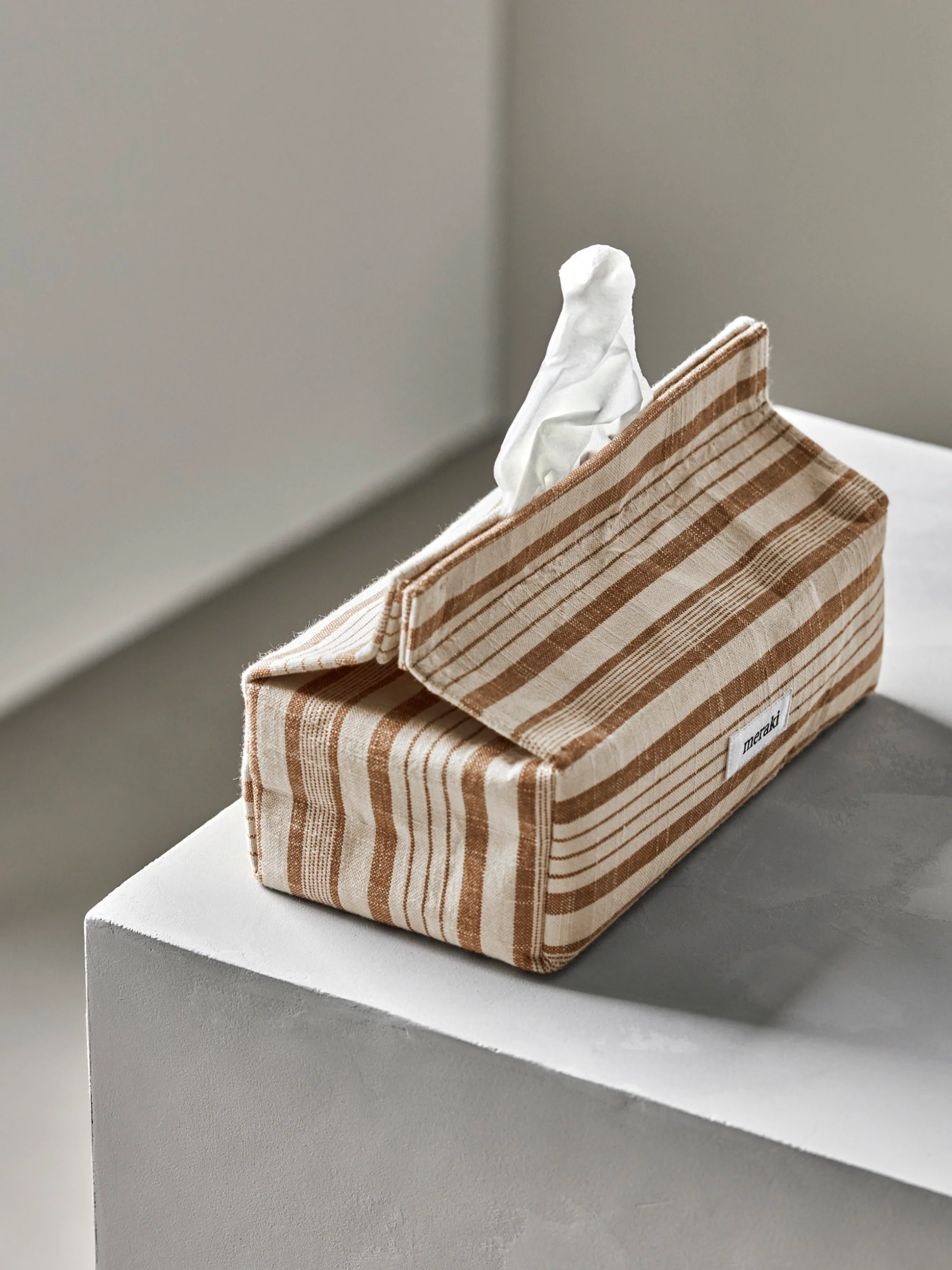 Handgefertigte Taschentuchbox MKTissue