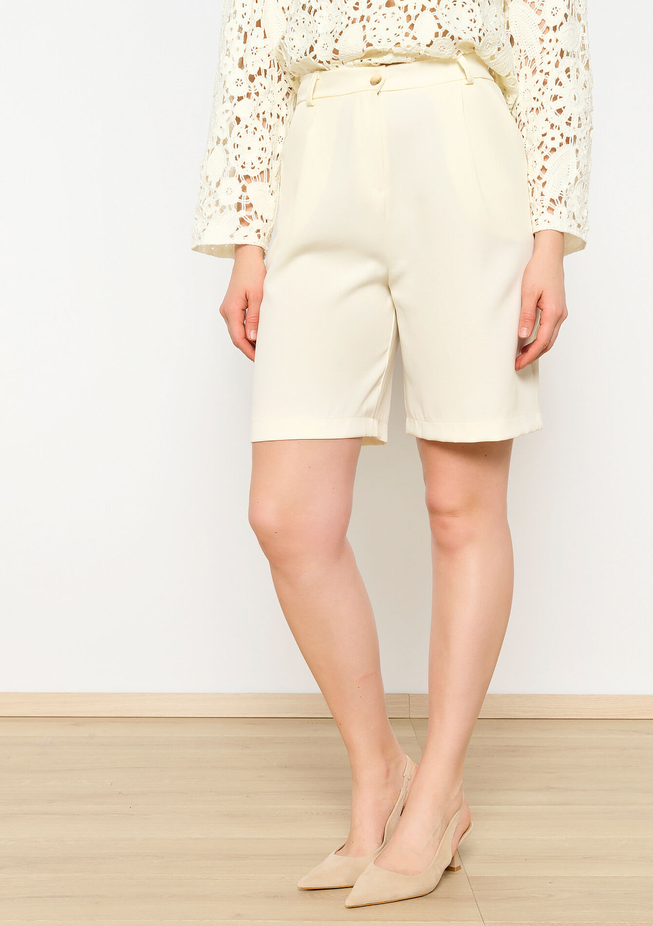 Getailleerde bermuda