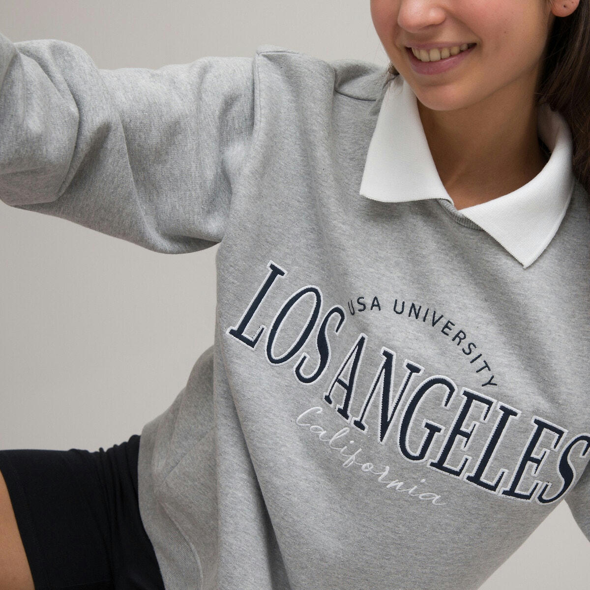 Sweat oversize col polo, brodé devant, en molleton