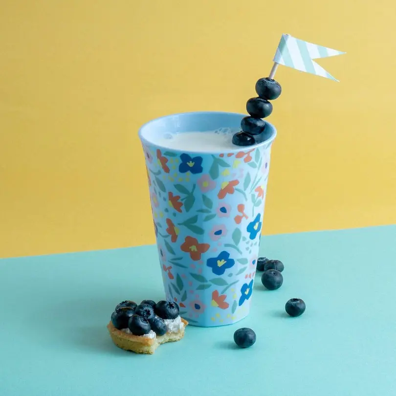 Becher Nora L Blooms