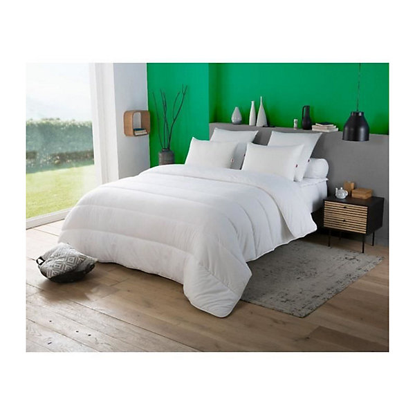 Couette Victoria 140x200 cm - DODO - temperée - garnissage 100% Polyester - 1 personne - blanc