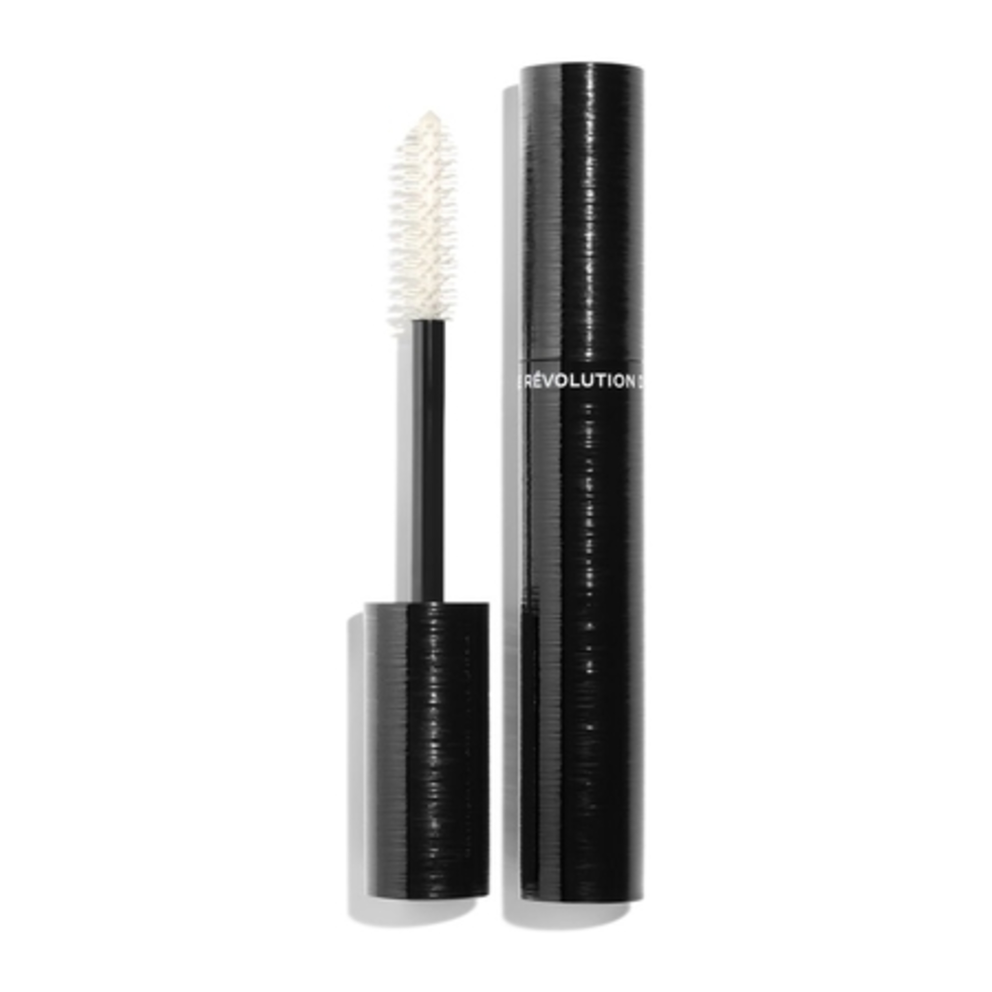 LE VOLUME RÉVOLUTION DE CHANELMASCARA VOLUME EXTRÊME. BROSSE IMPRIMÉE EN 3D