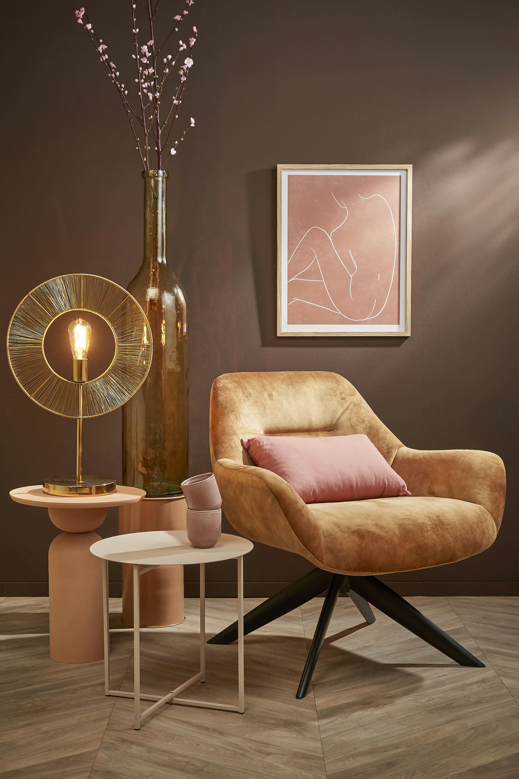 MIKKI - Table d'appoint en métal vieux rose H40