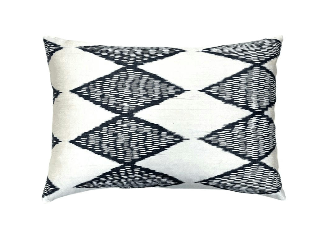 - Housse de coussin double soie ikat  40x60 blanc
