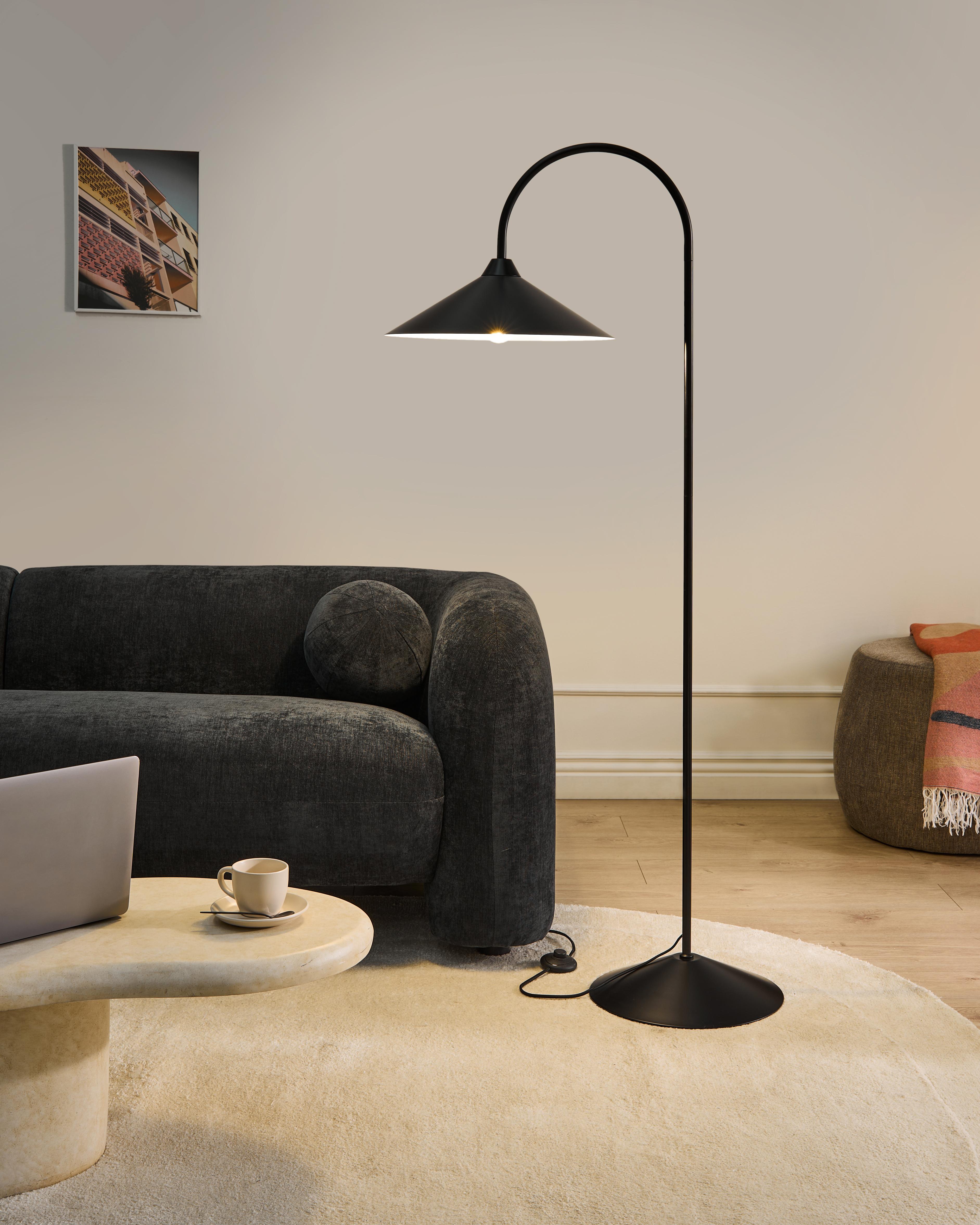 Floor Lamp SAVEGRE Metal Black