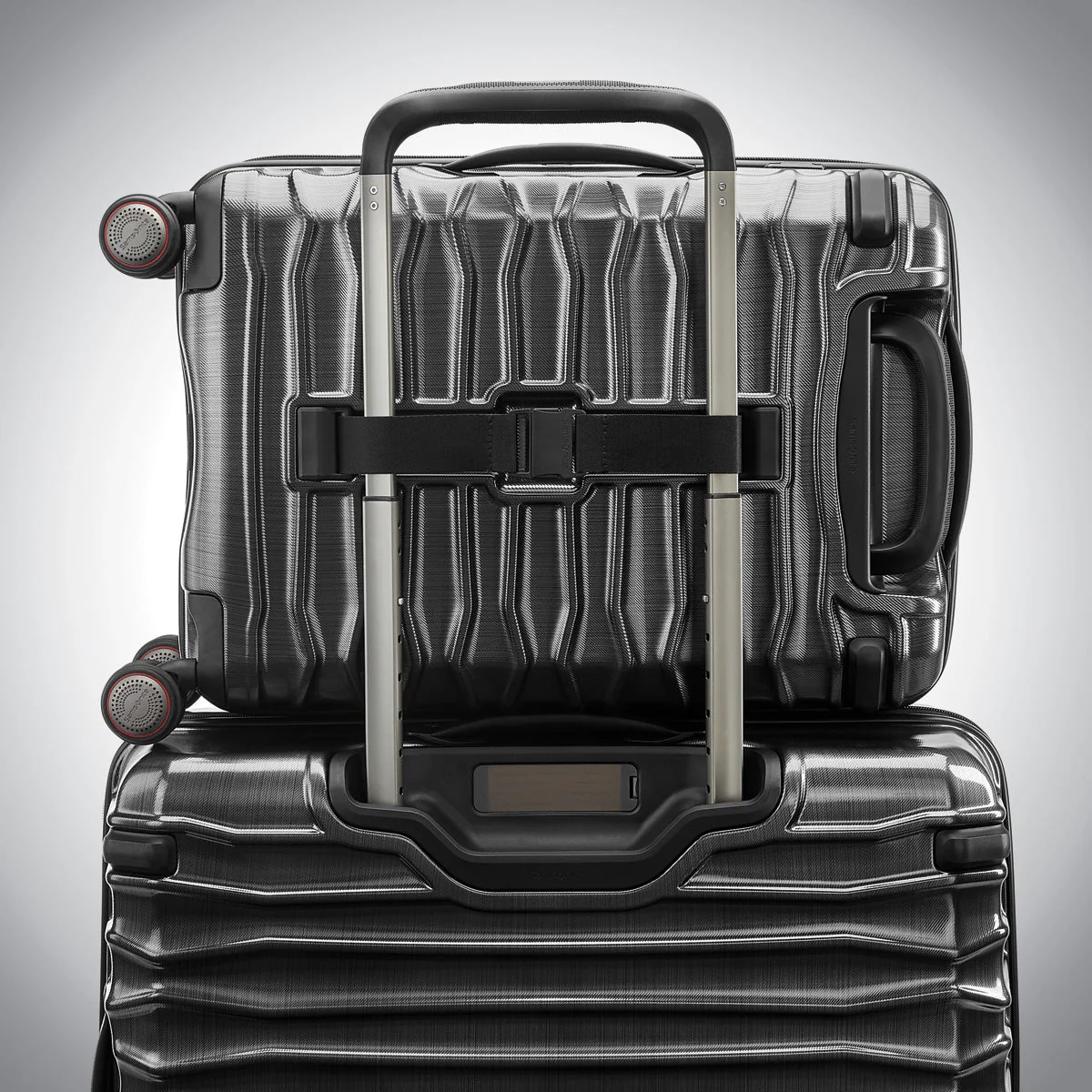 Samsonite Stryde 22X14X9 Carry On Glider(Brushed Graphite)