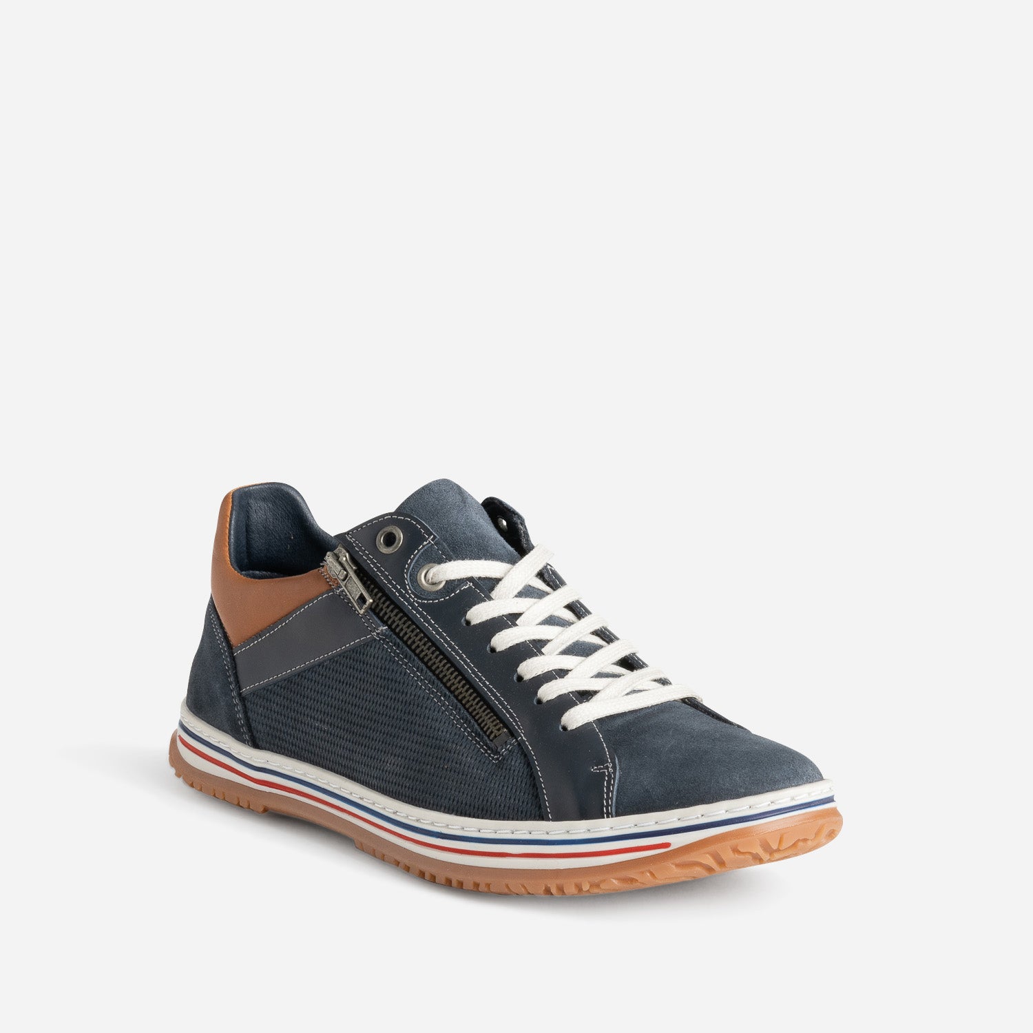 Tennis marine cuir éco-conçu