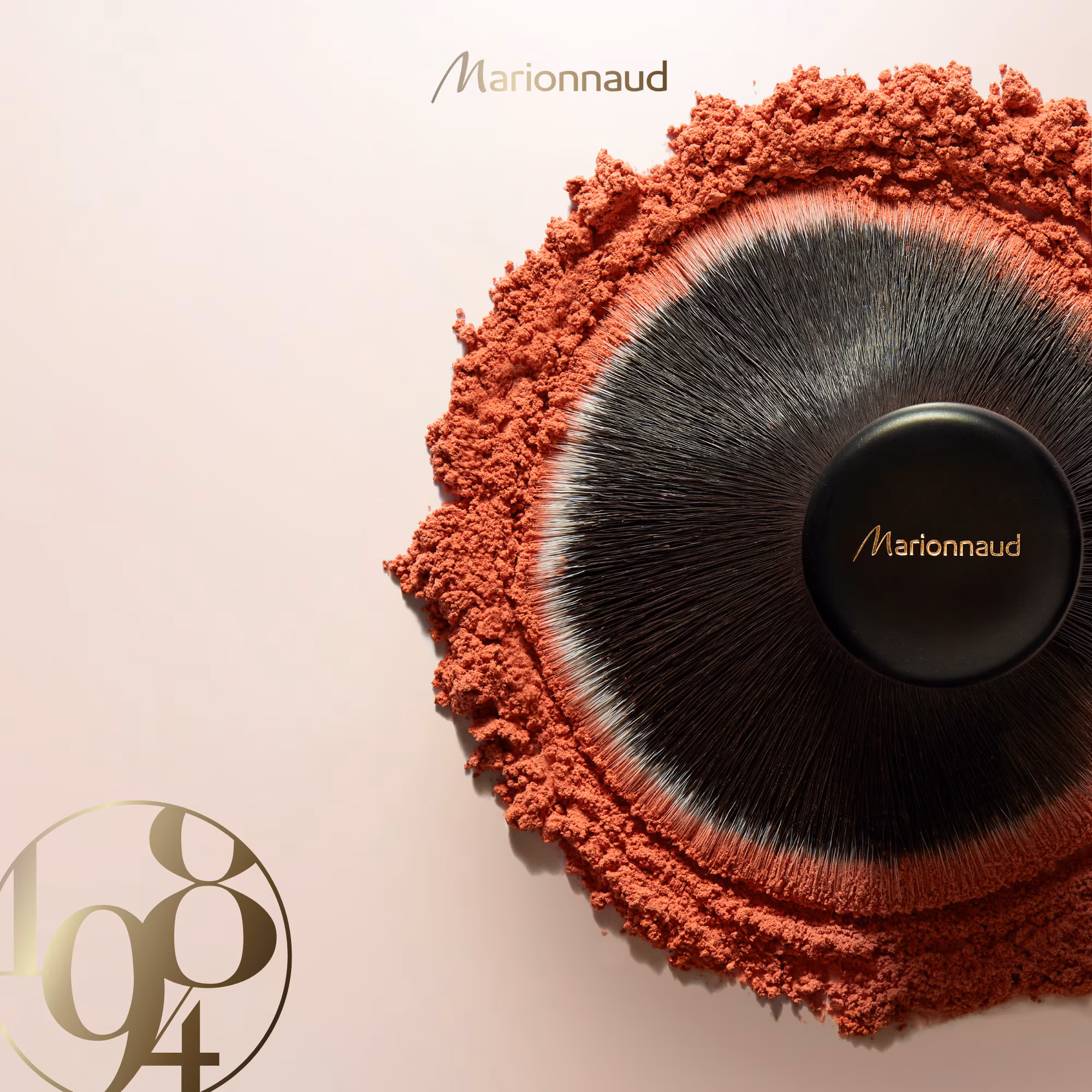 ACCESSOIRESLe pinceau kabuki - n°06