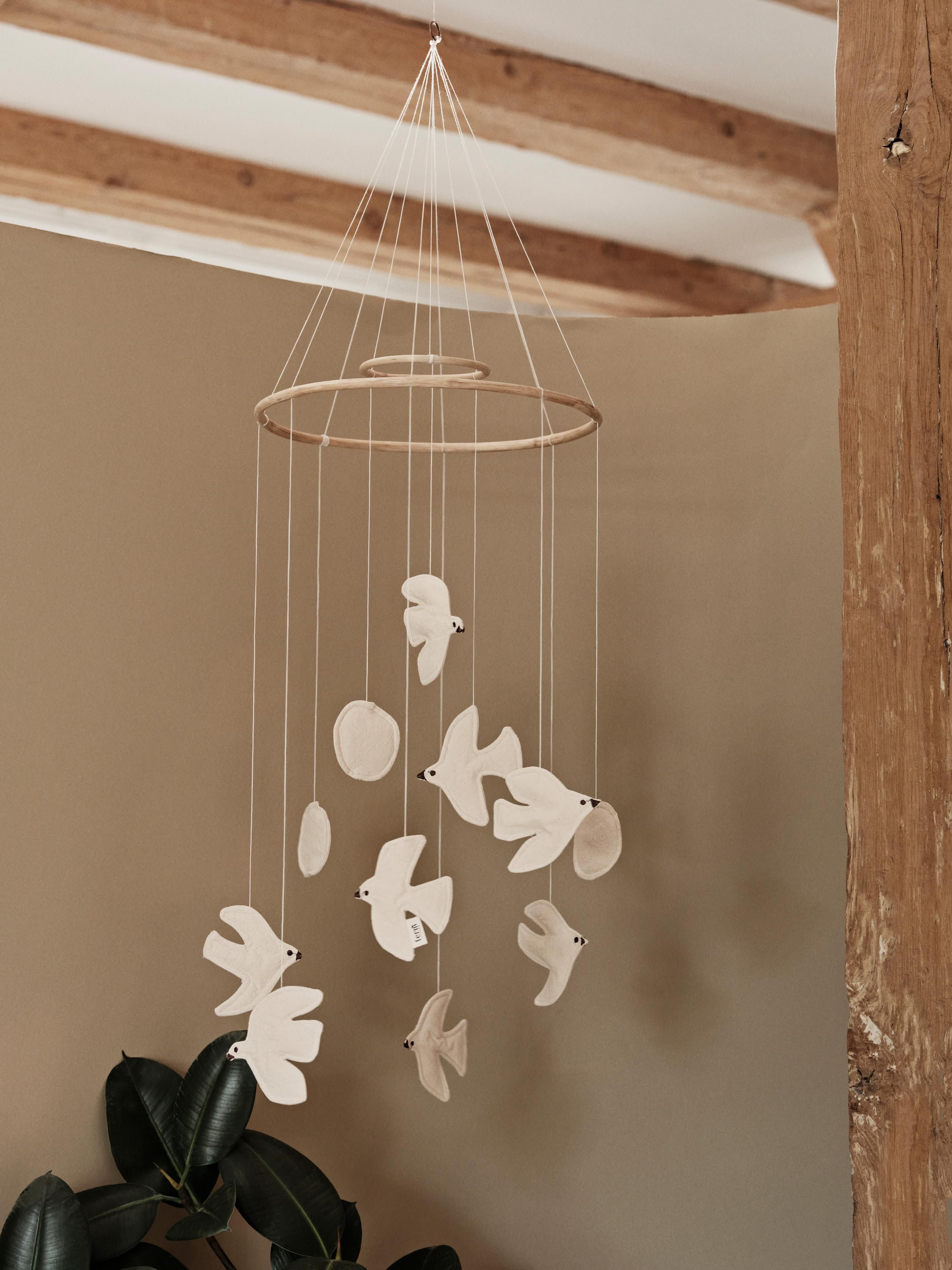 Mobile Swif Bird aus Bio-Baumwolle