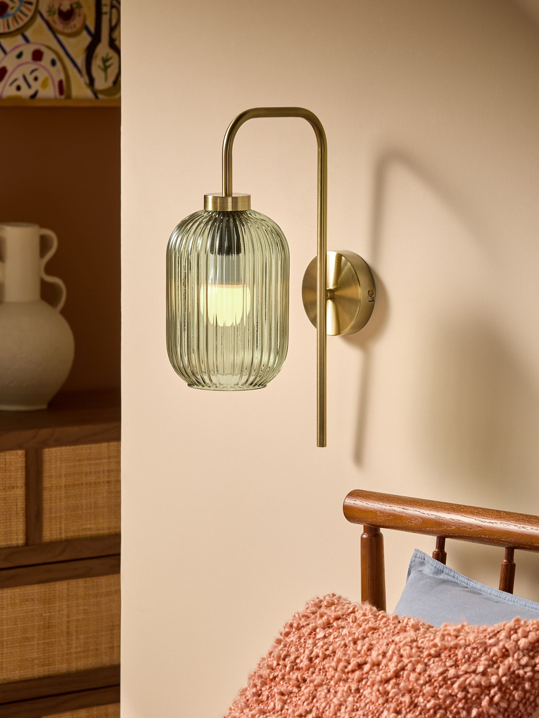 Briz Wall Lamp in Green