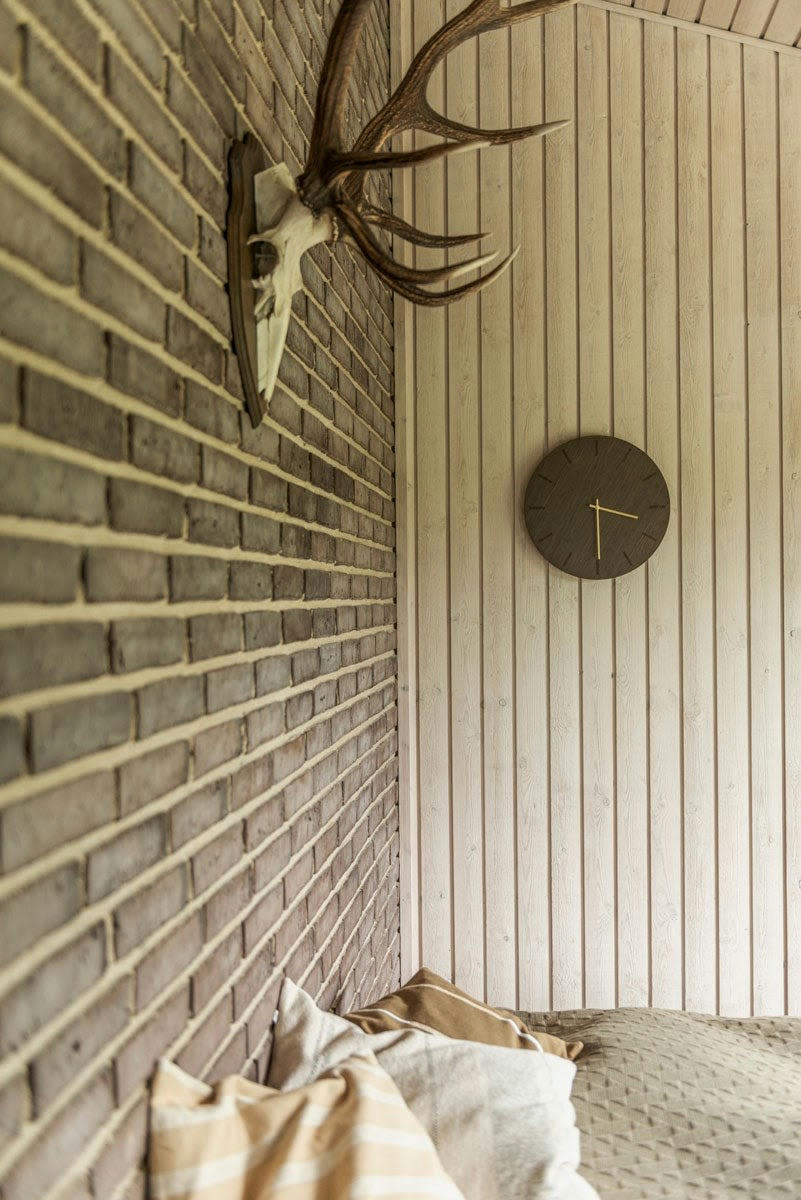 - Horloge murale en bois marron D28cm