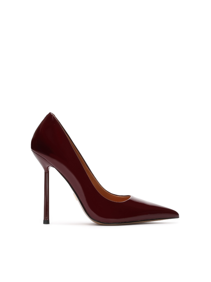 Maroon patent leather pumps