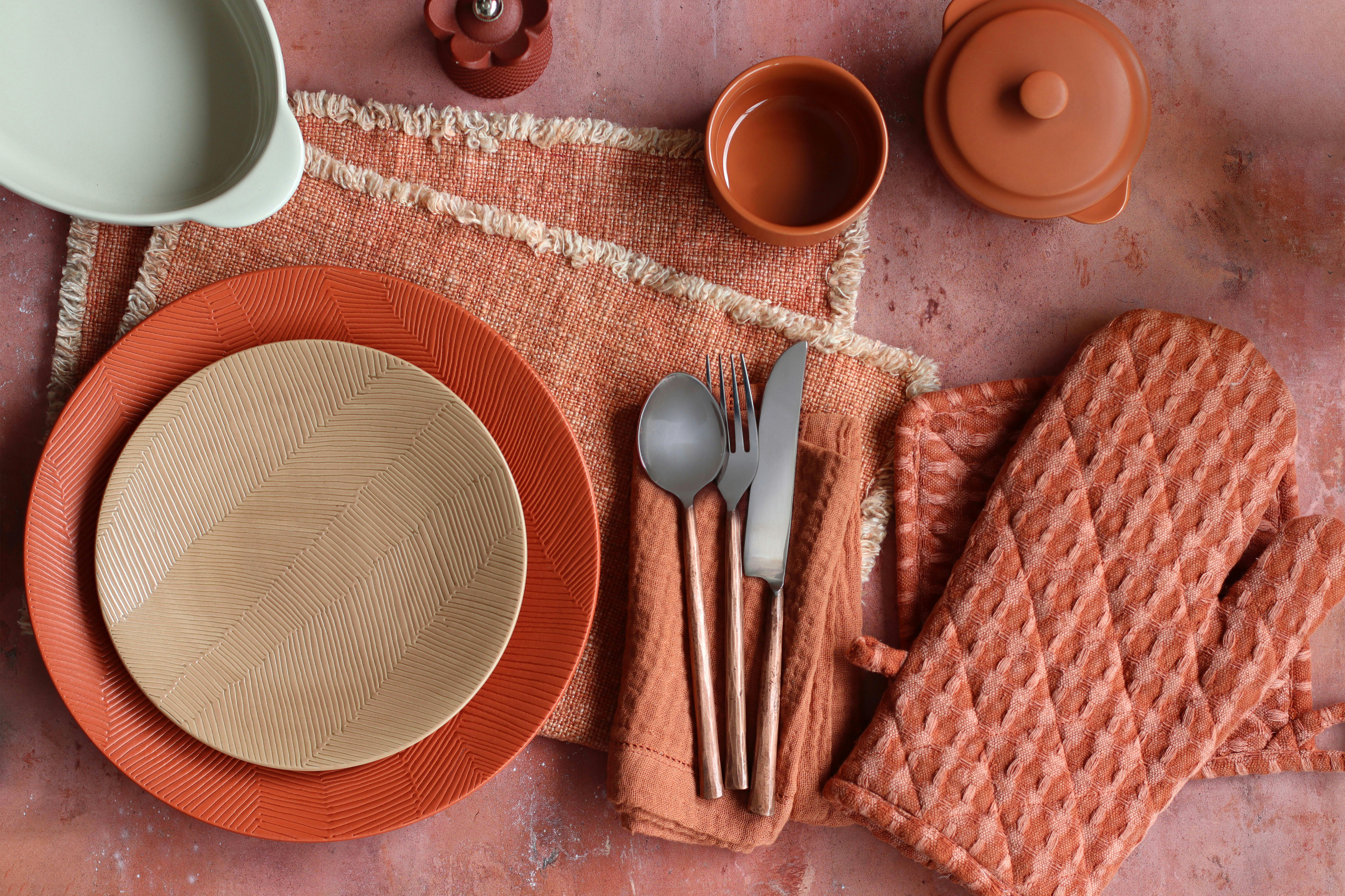 KENYA - Lot de 6 assiettes calottes en grès paprika 19cm