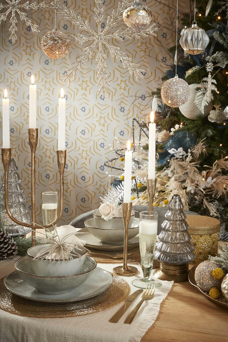 STRETTO - Bougeoir en aluminium doré H40,5