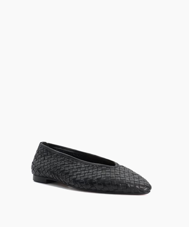 Henlee Black - Woven Pointed Ballet Flats