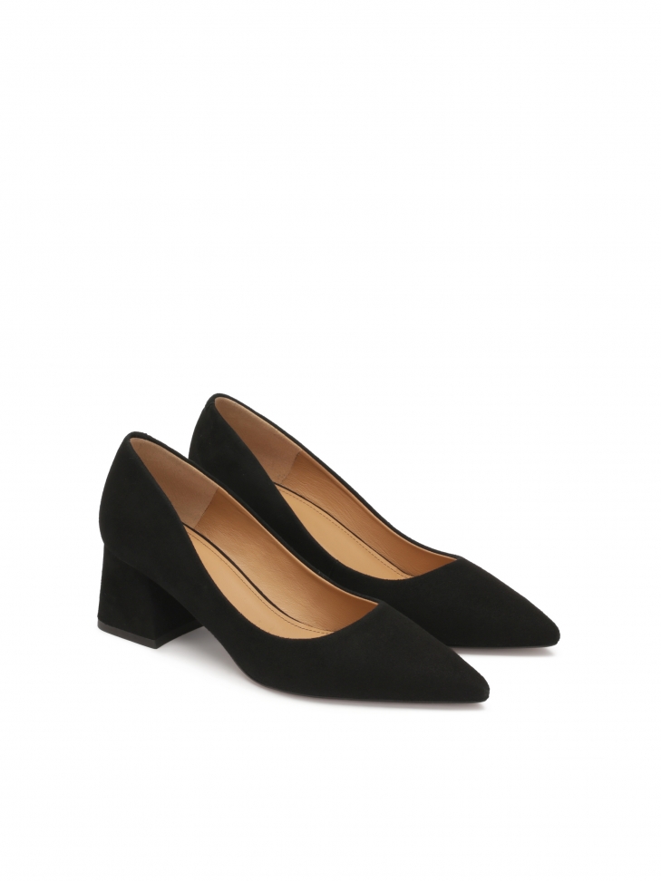 Suede black minimal style pumps