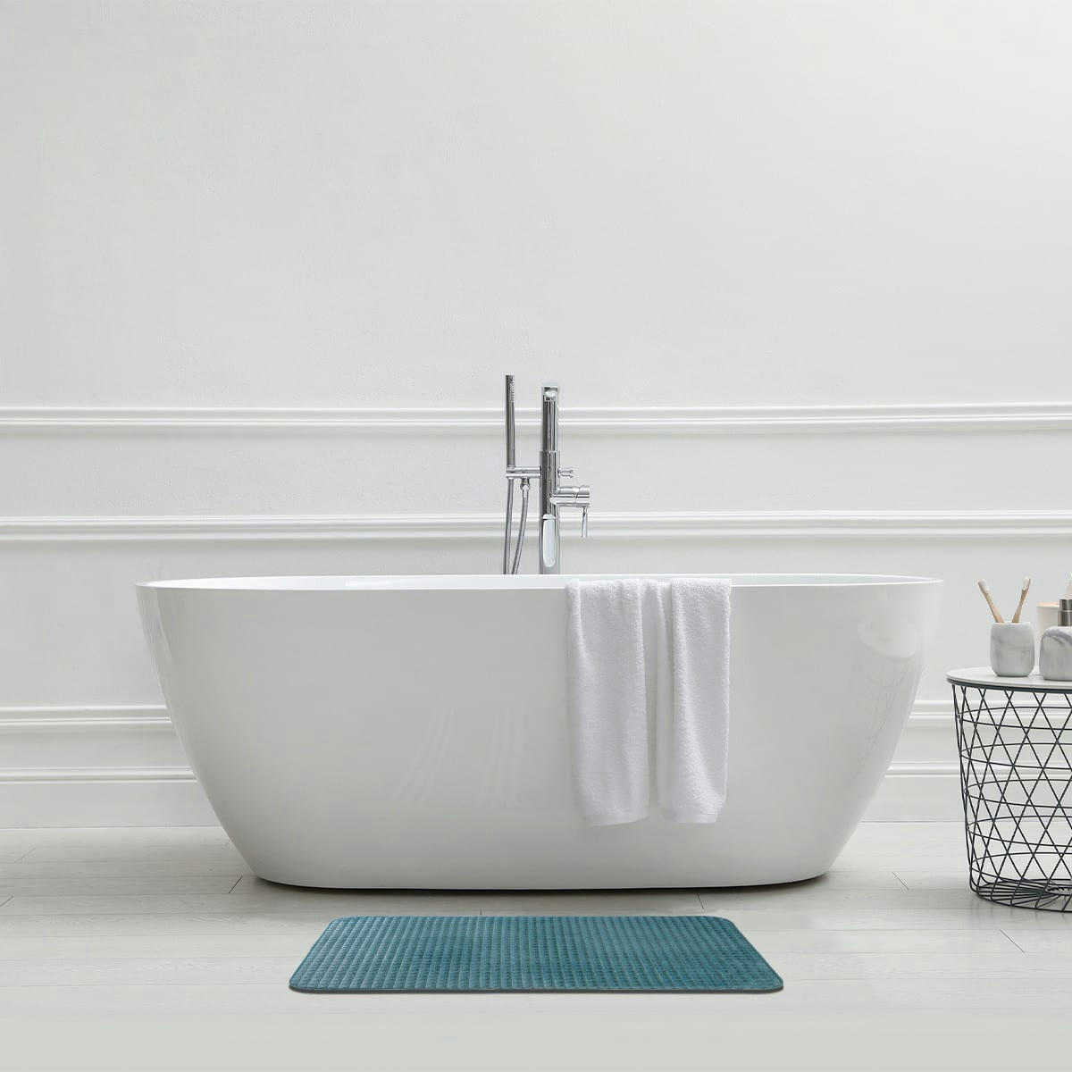 AQUA POOL - Tapis de bain mousse à mémoire de forme bleu 50x80cm