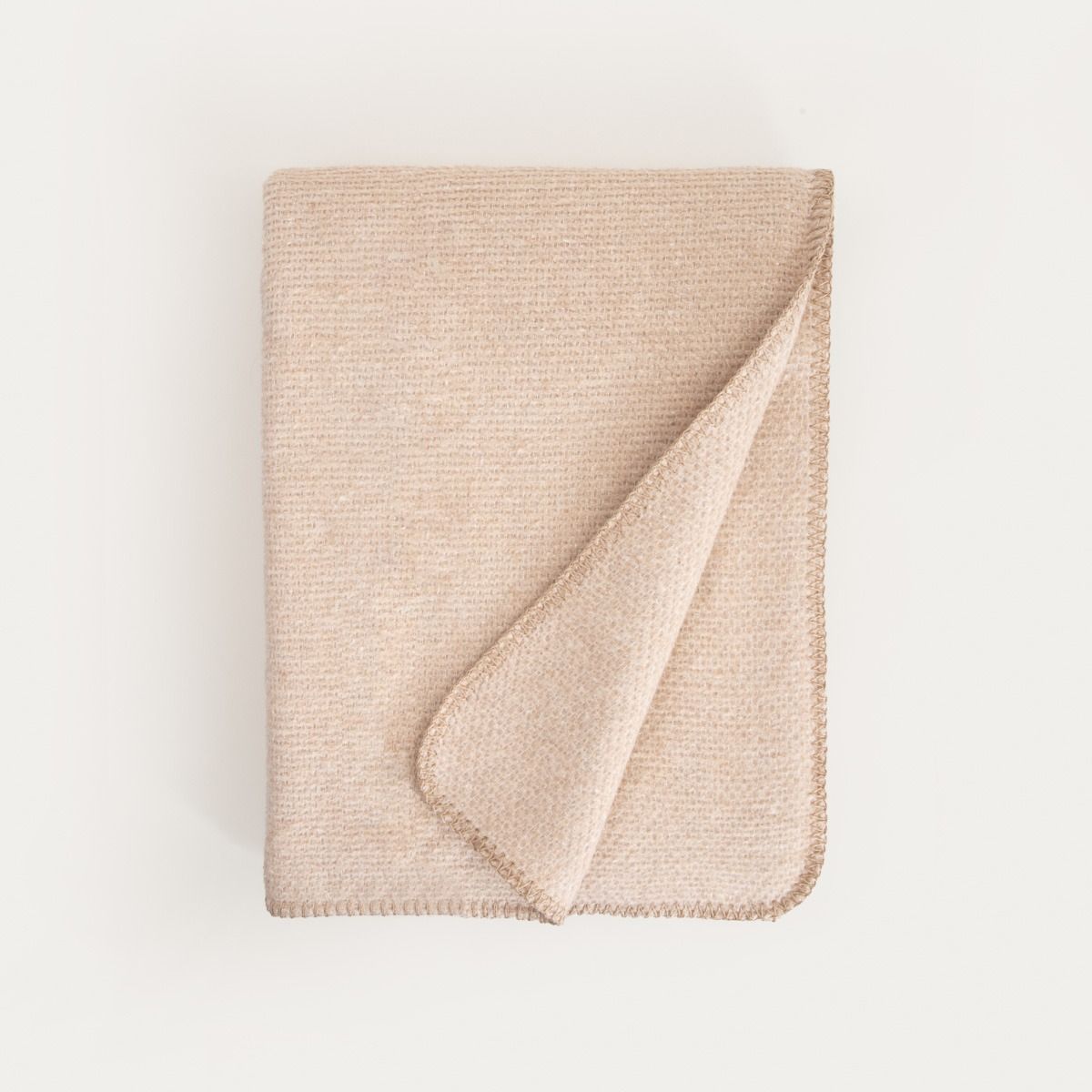 Koc MALLOW gruby beżowy z dekoracyjną teksturą 150x200cm