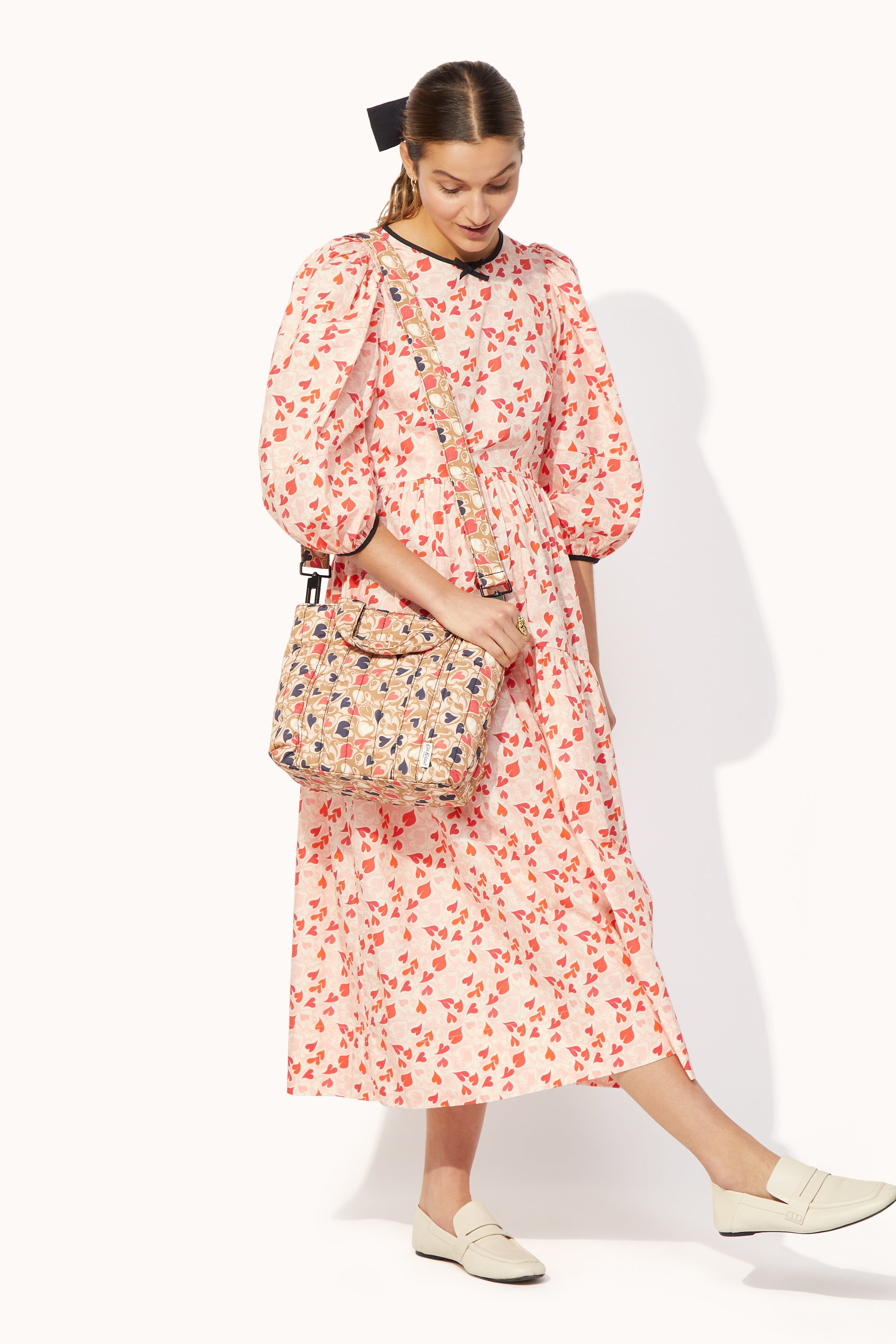 Marble Hearts Ditsy The Quilt Cross Body