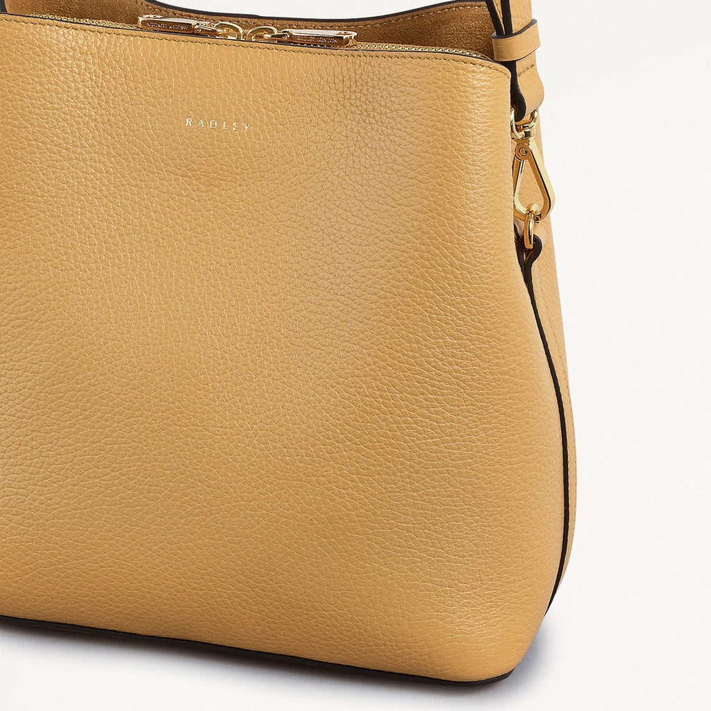 Dukes Place - Medium Compartment Cross Body Bag