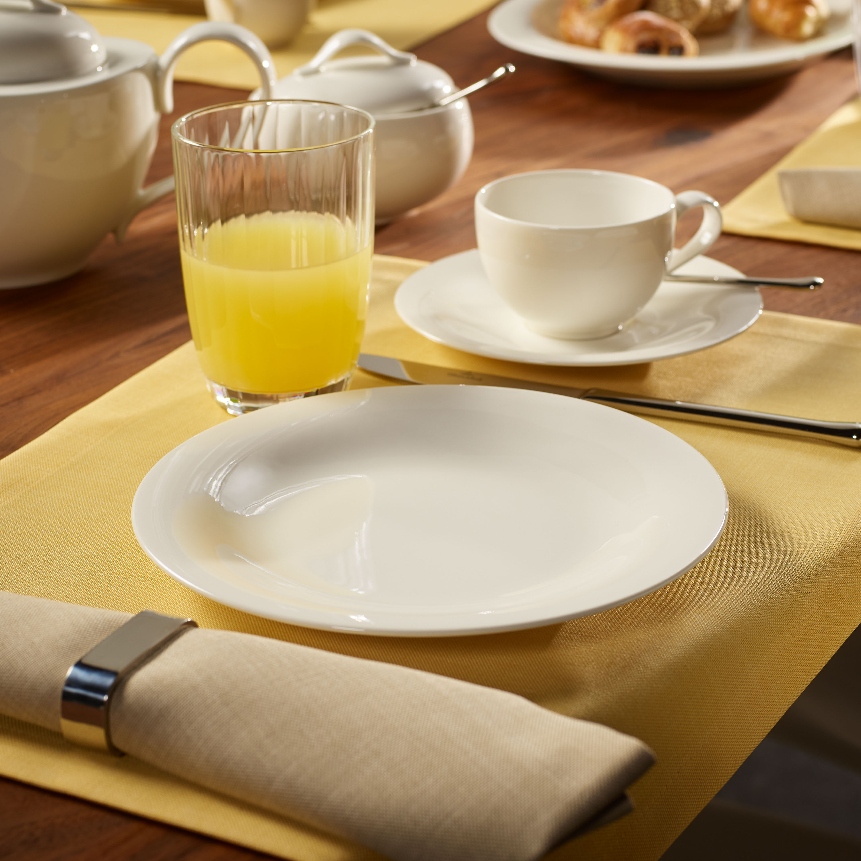 New Cottage Salad/ Dessert Plate - White, 8.5'', Premium Porcelain