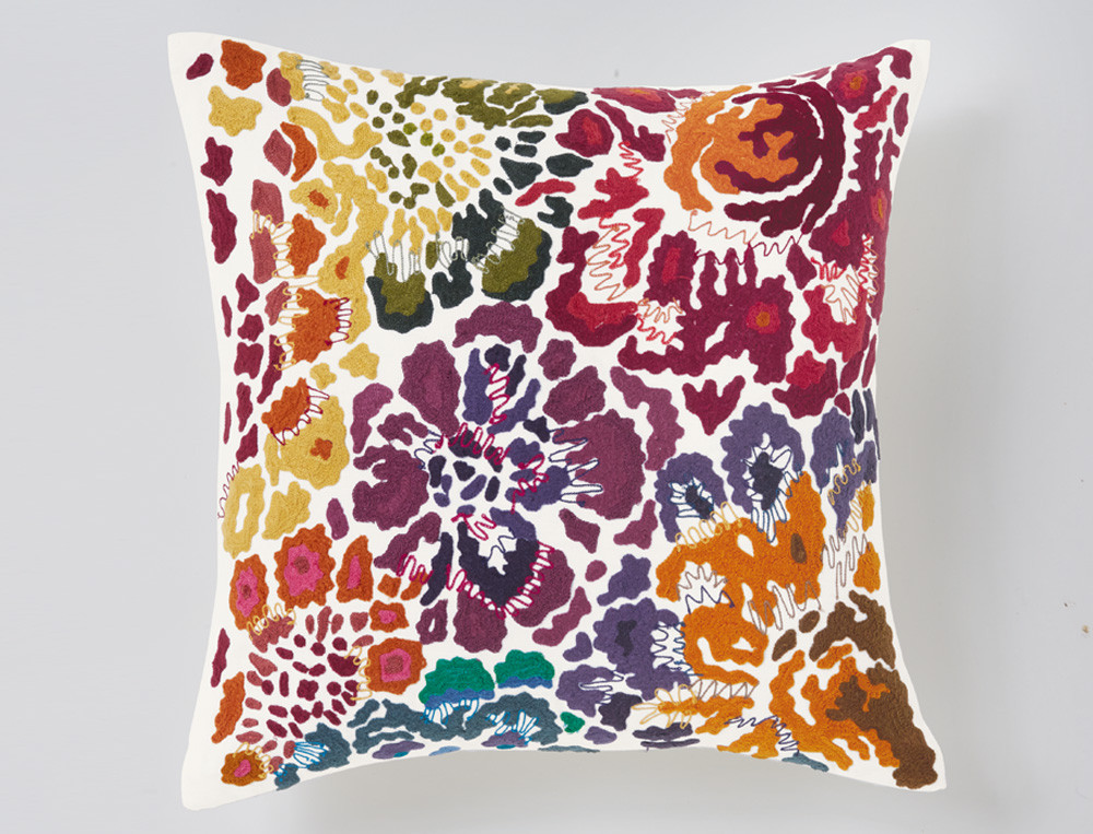 Coussin brodéEn Luberon