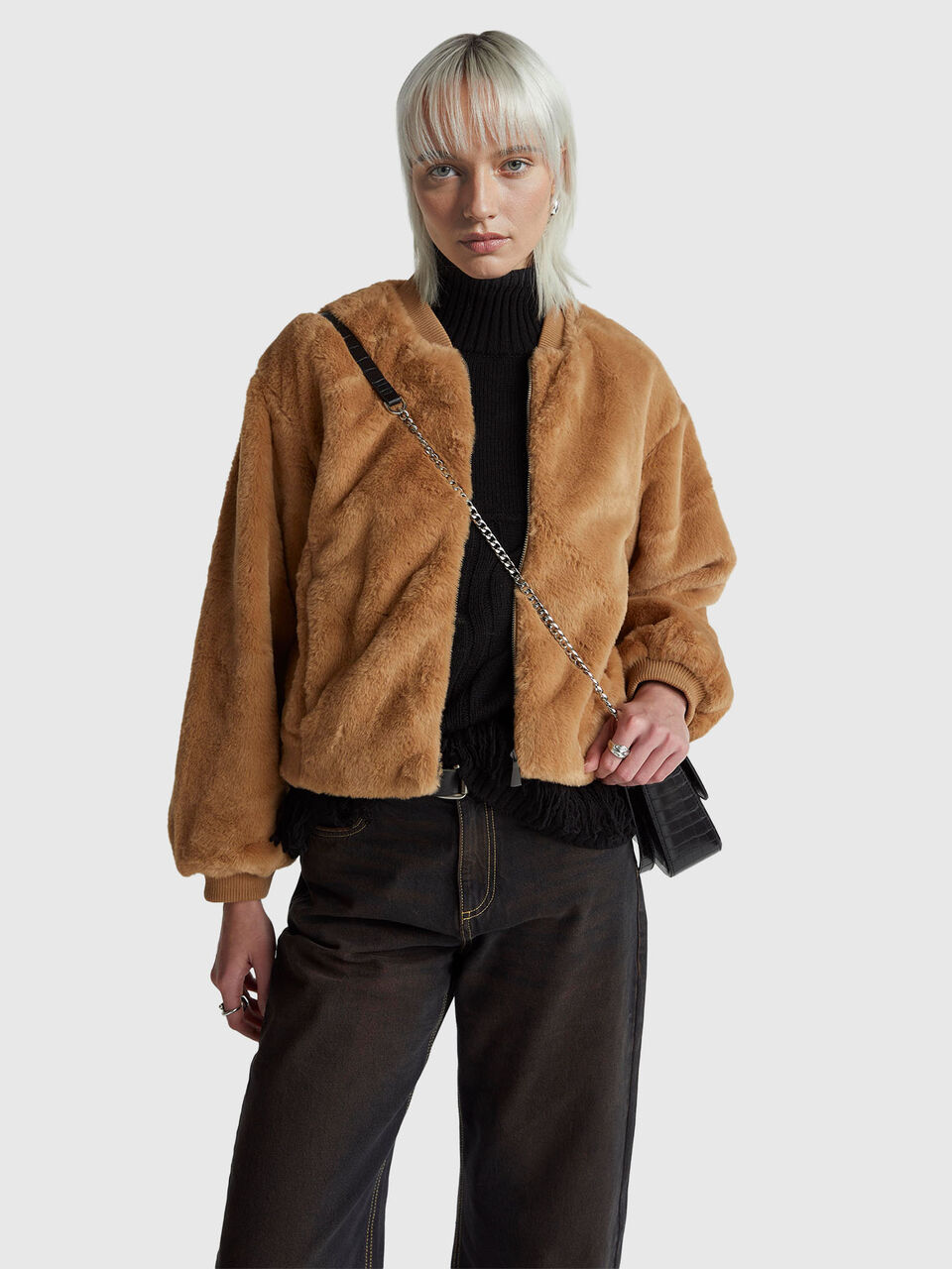 Bomber in faux fur