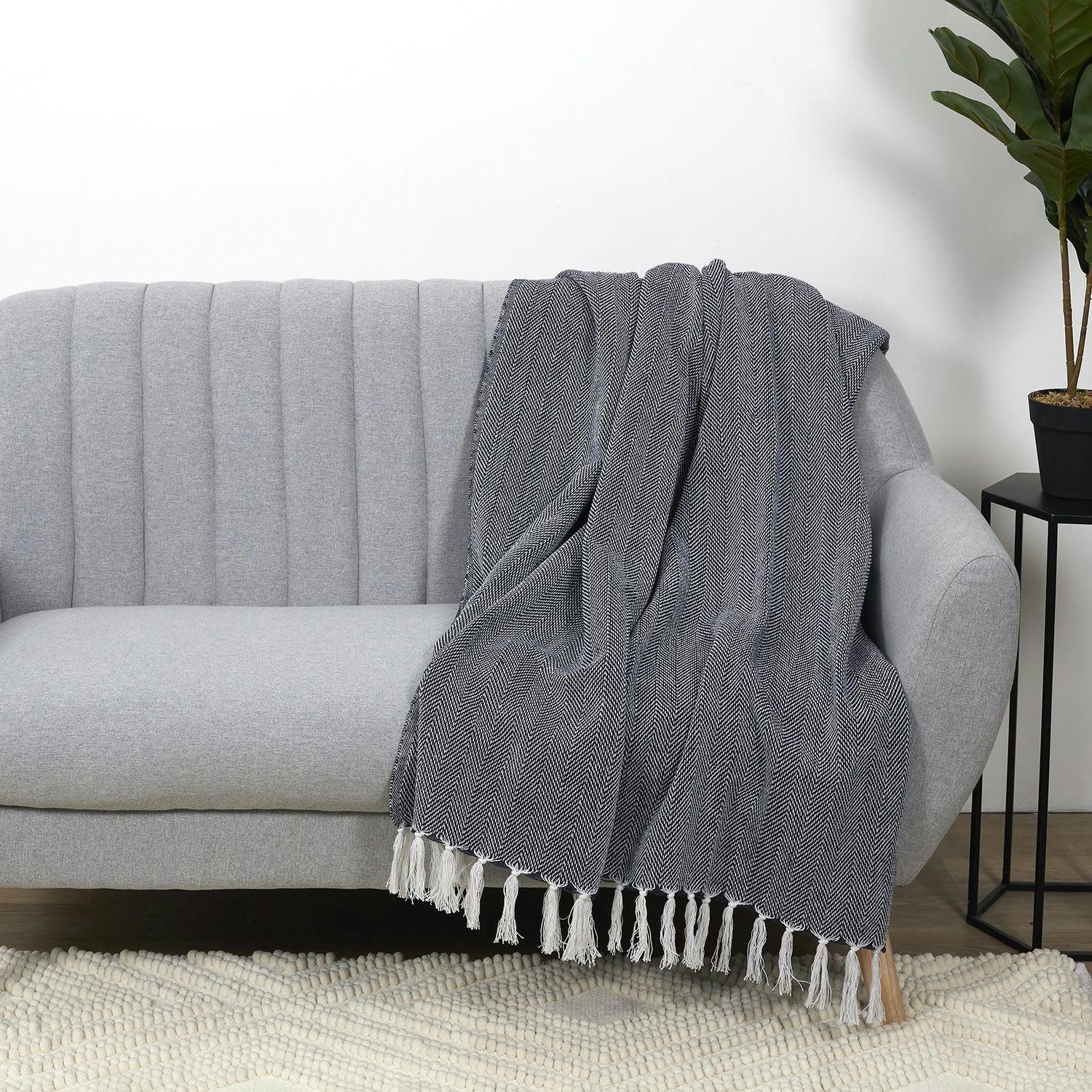 JACQUARD - Plaid imprimé géométrique avec franges nouées 125x150cm bleu