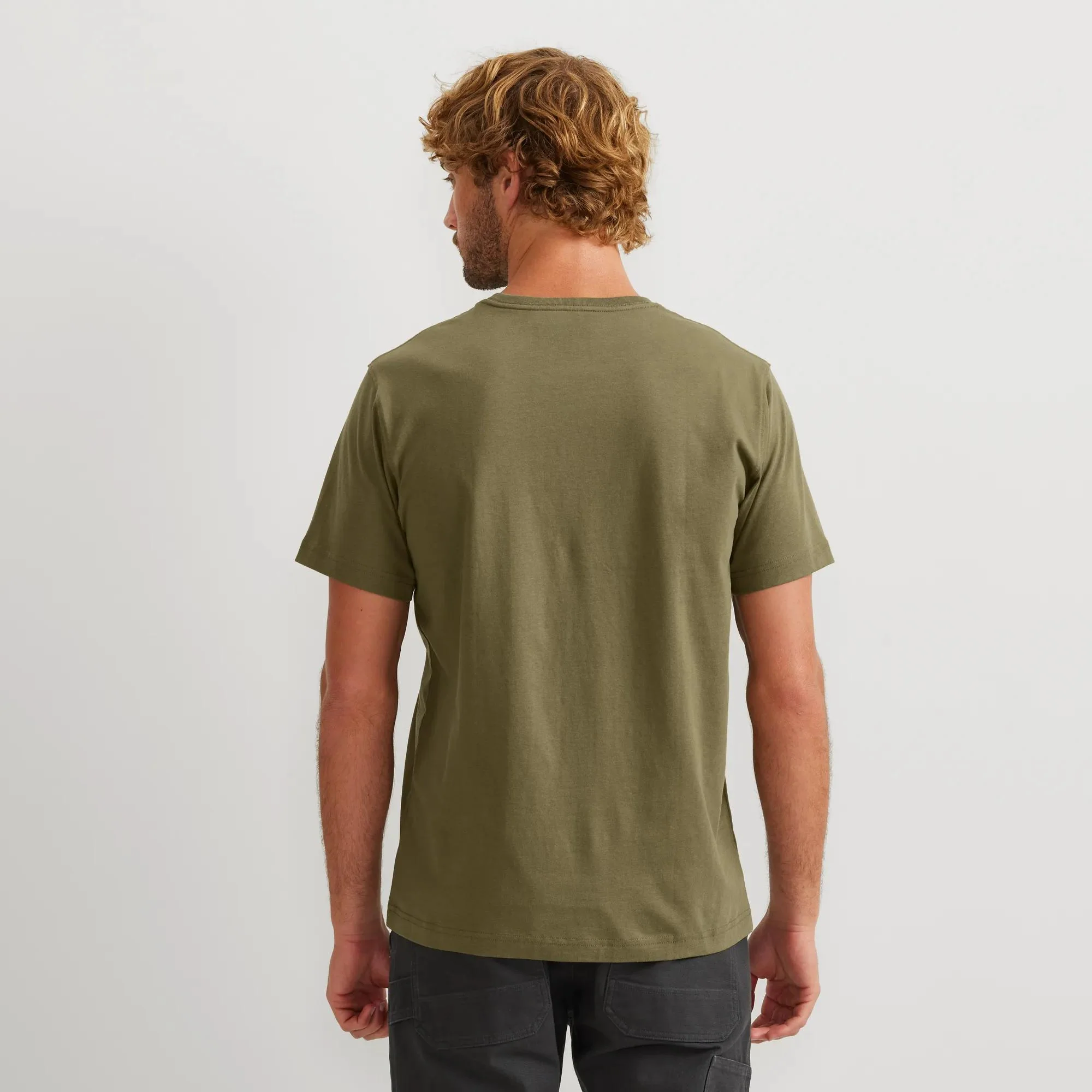 Men's Legend Wash 100% Cotton Short-Sleeve Pocket T-Shirt