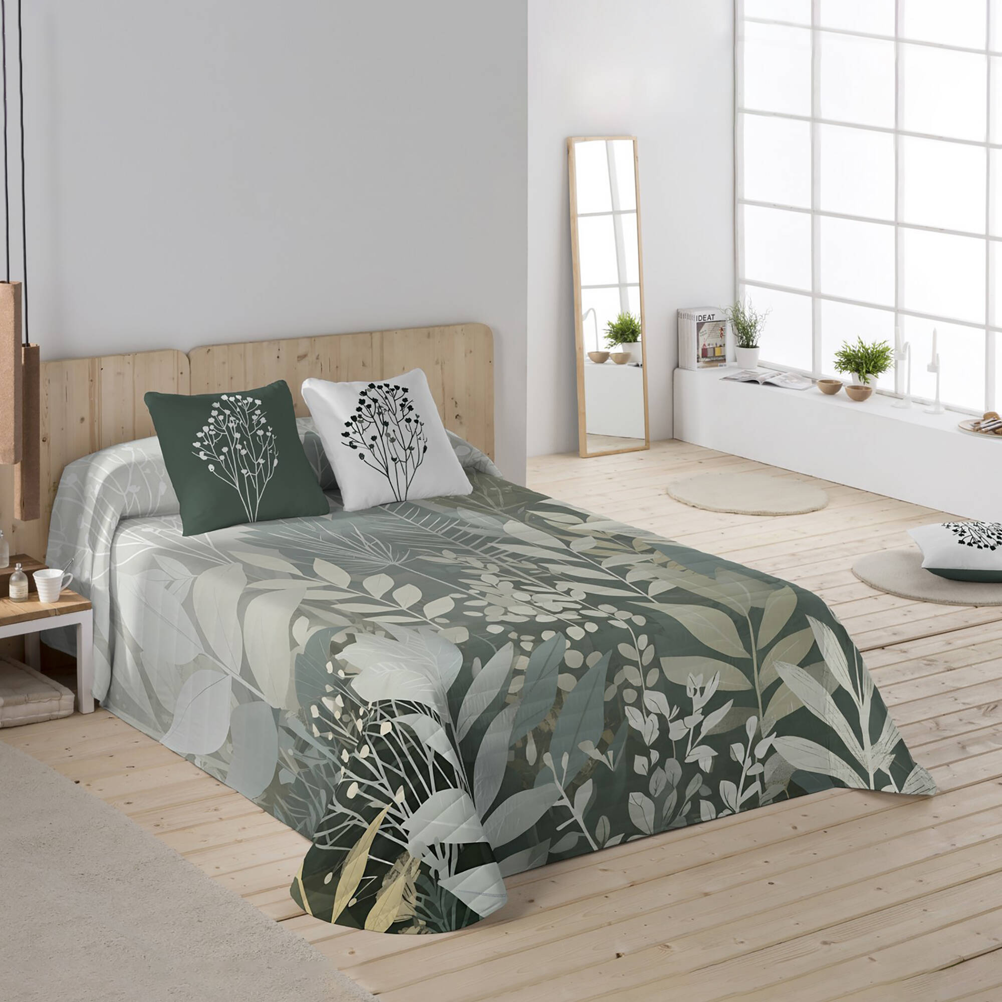Couvre-lit matelassé Natura imprimé feuillages
