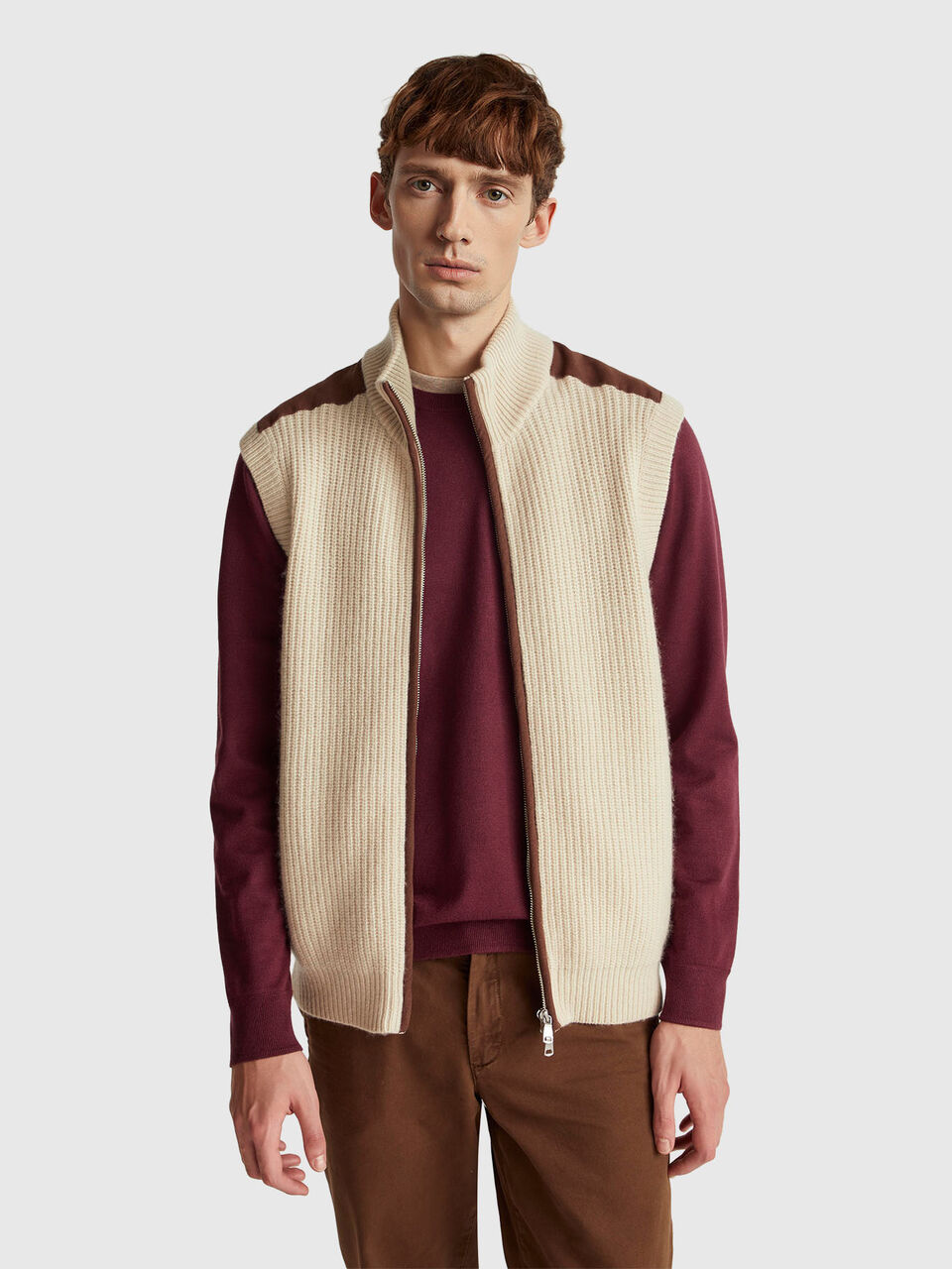 Vest with zip in wool blend