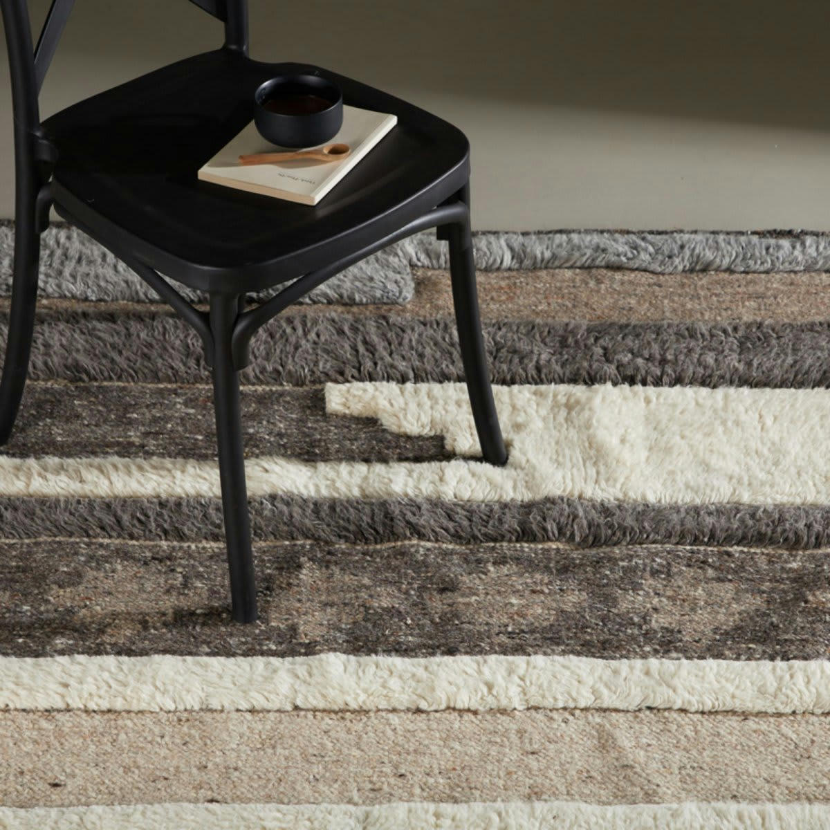 VINNIE - Tapis rectangulaire à motif ethnique 230x162cm