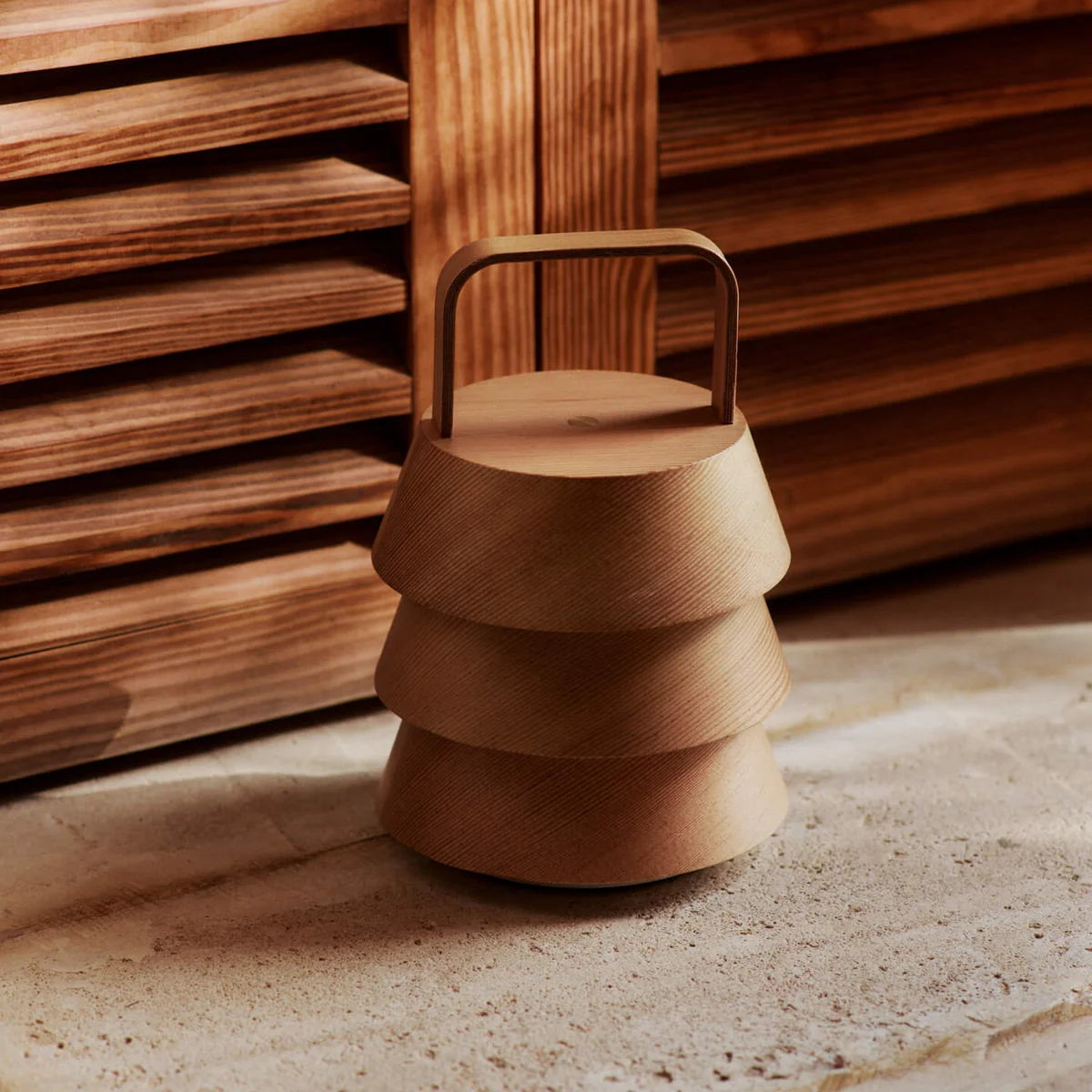 Ferm Living - Luver LED Akku-Leuchte, Douglasie natur