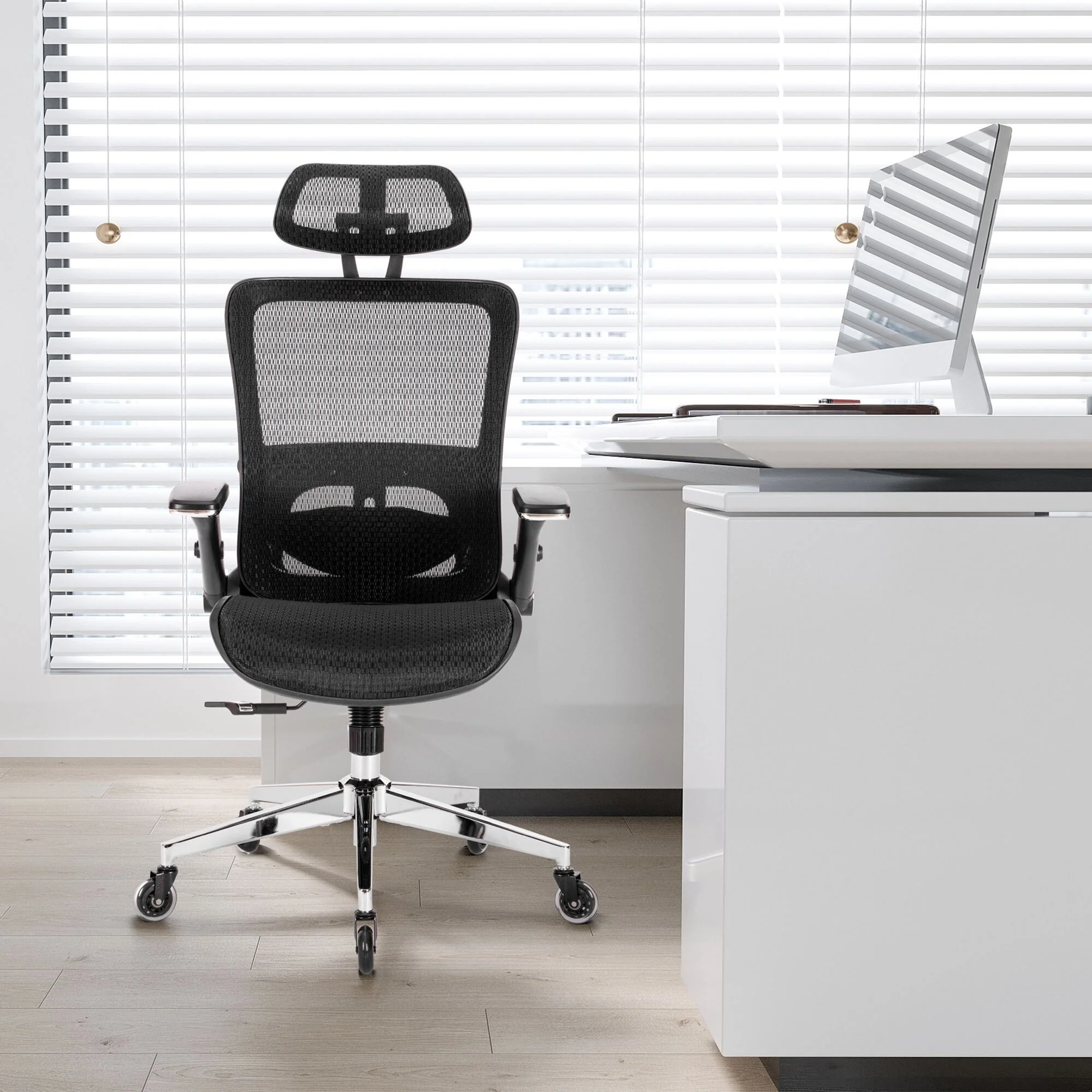 Ergonomic Mesh Office Chair, High Back - Adjustable Headrest with Flip-Up Arms, Tilt and lock Function, Lumbar Support