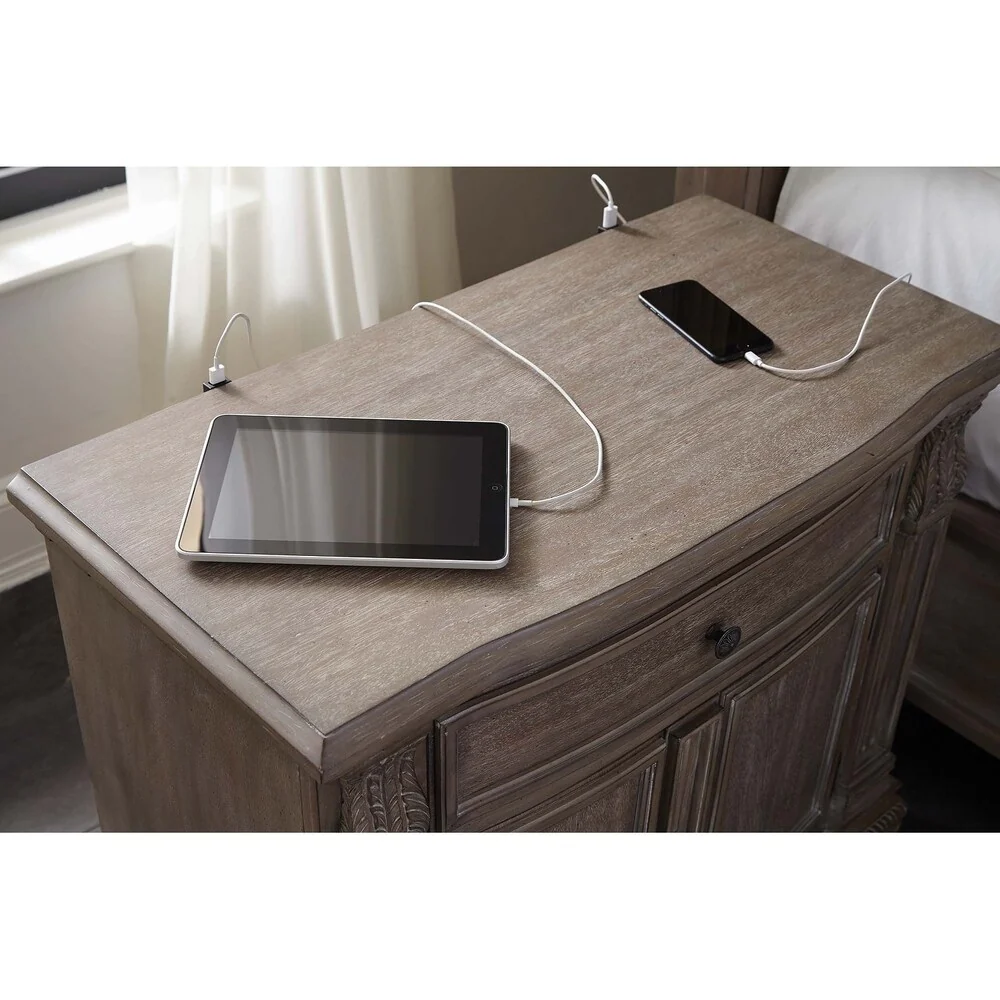 Carbon Loft Chambliss Vintage Grey 5-piece Upholstered Bedroom Set