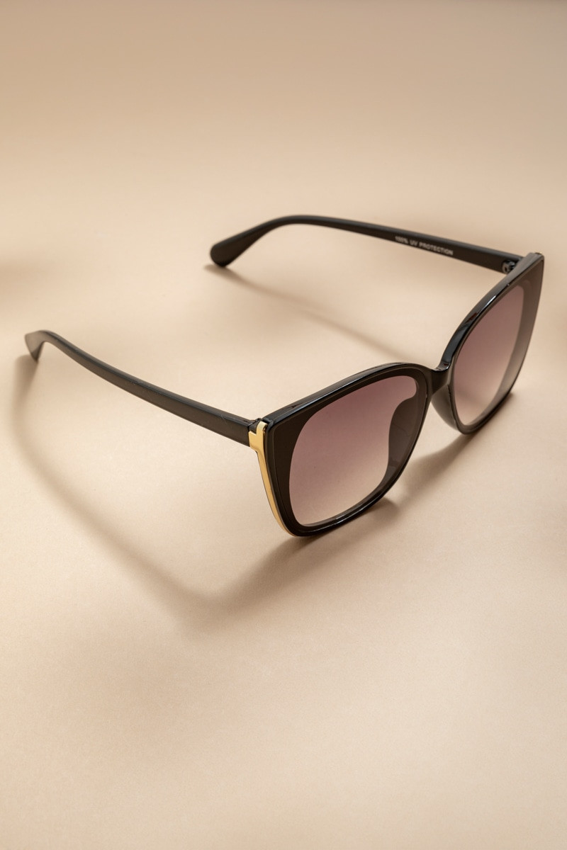 Carmen Oversized Cat Eye Sunglasses