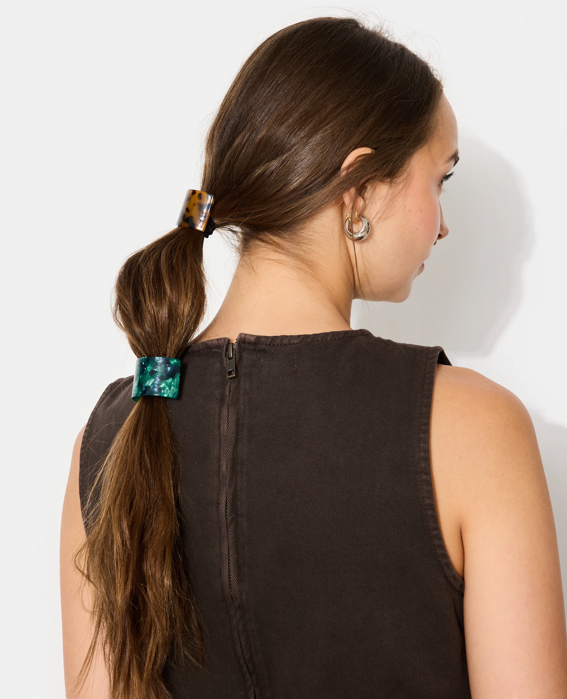 Lot de 2 élastiques avec déco façon écaille