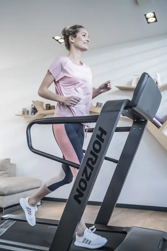 Laufband Omega Z