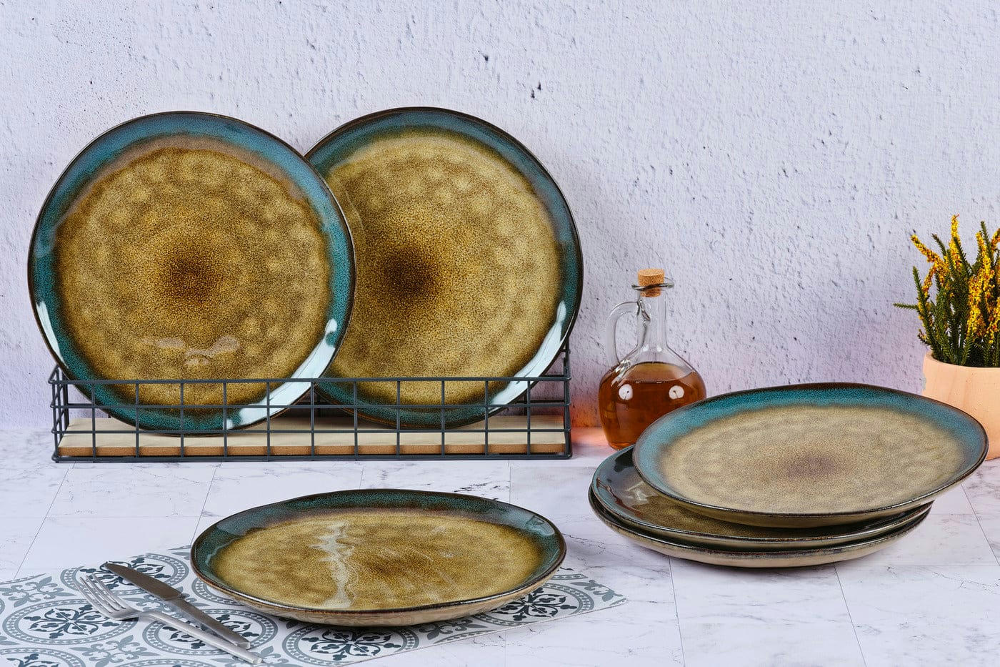REACTIV - Lot de 6 assiettes plates en grès marron D28
