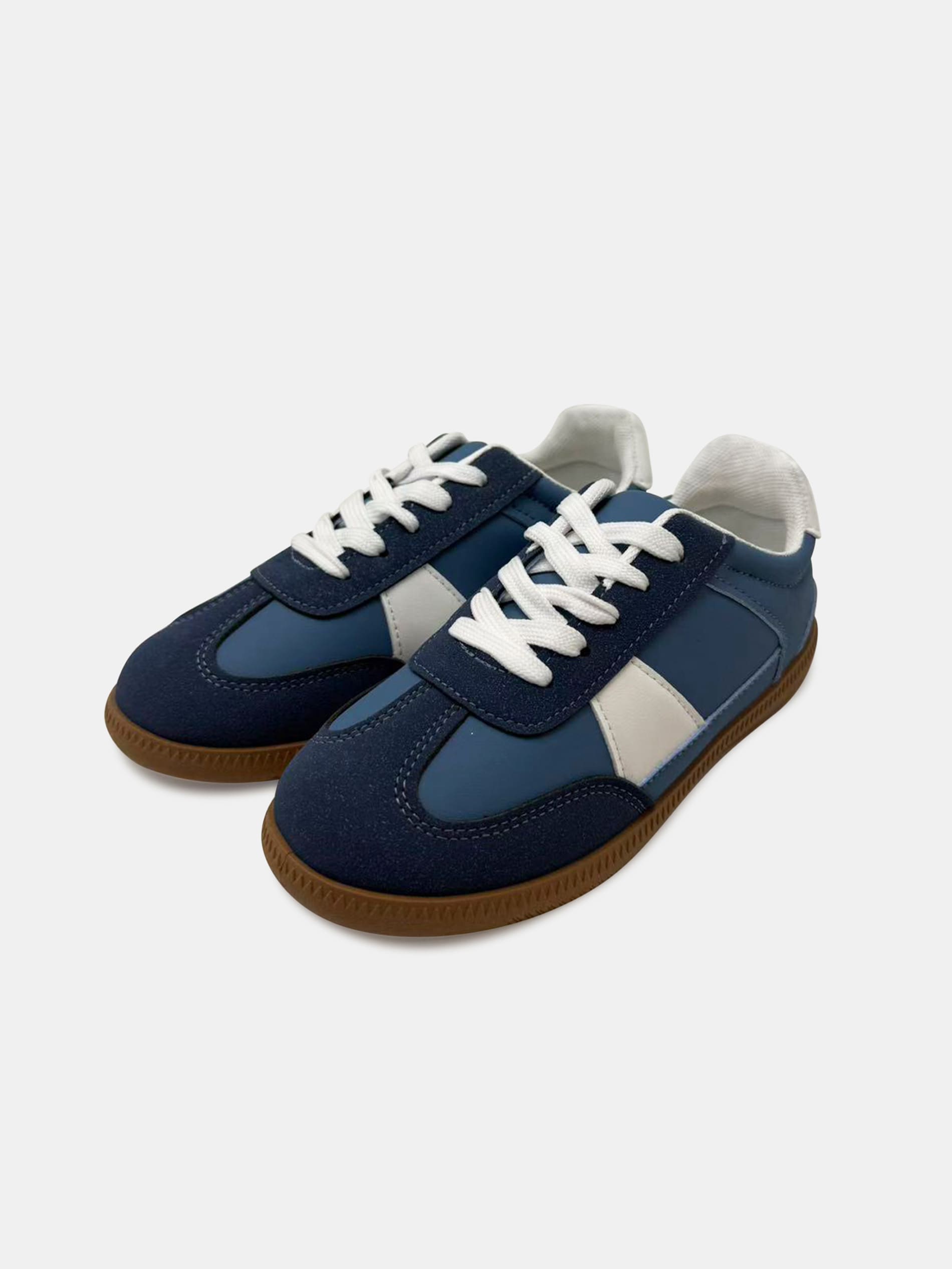 Sznurowane sneakersy