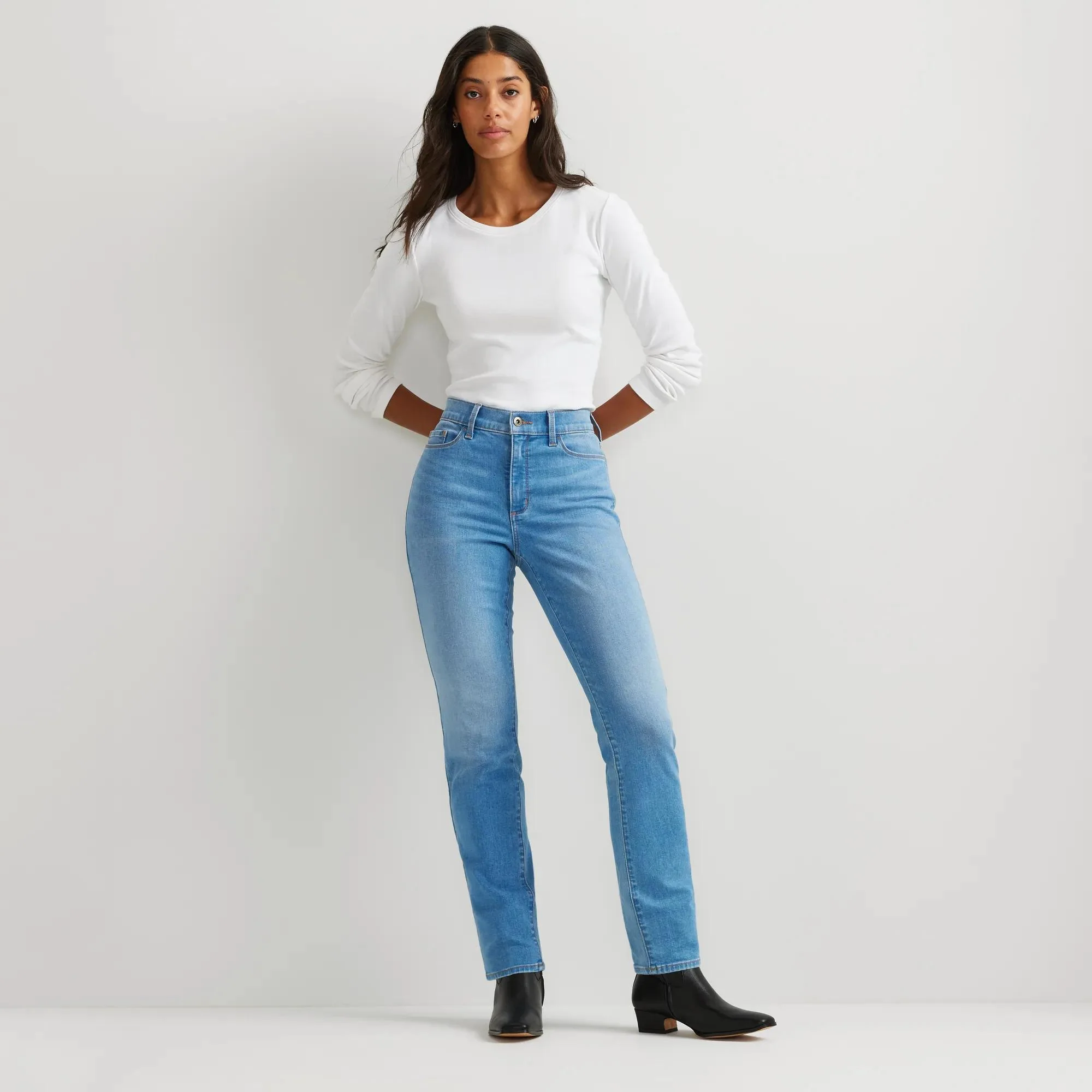 Women's Venture Stretch High-Rise Straight Leg Jeans