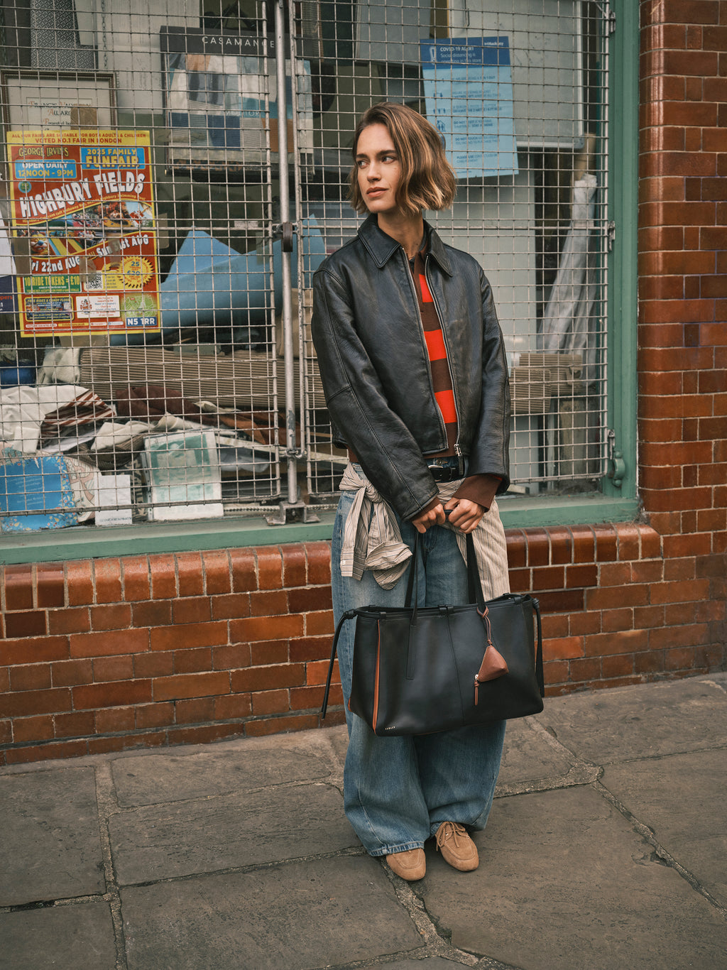 The Connaught - Large Open Top Shoulder