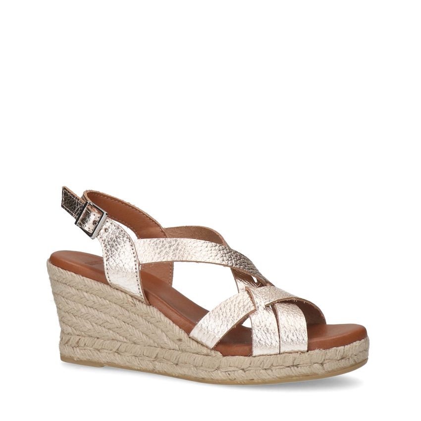 Manfield Metallic gouden leren sleehakken