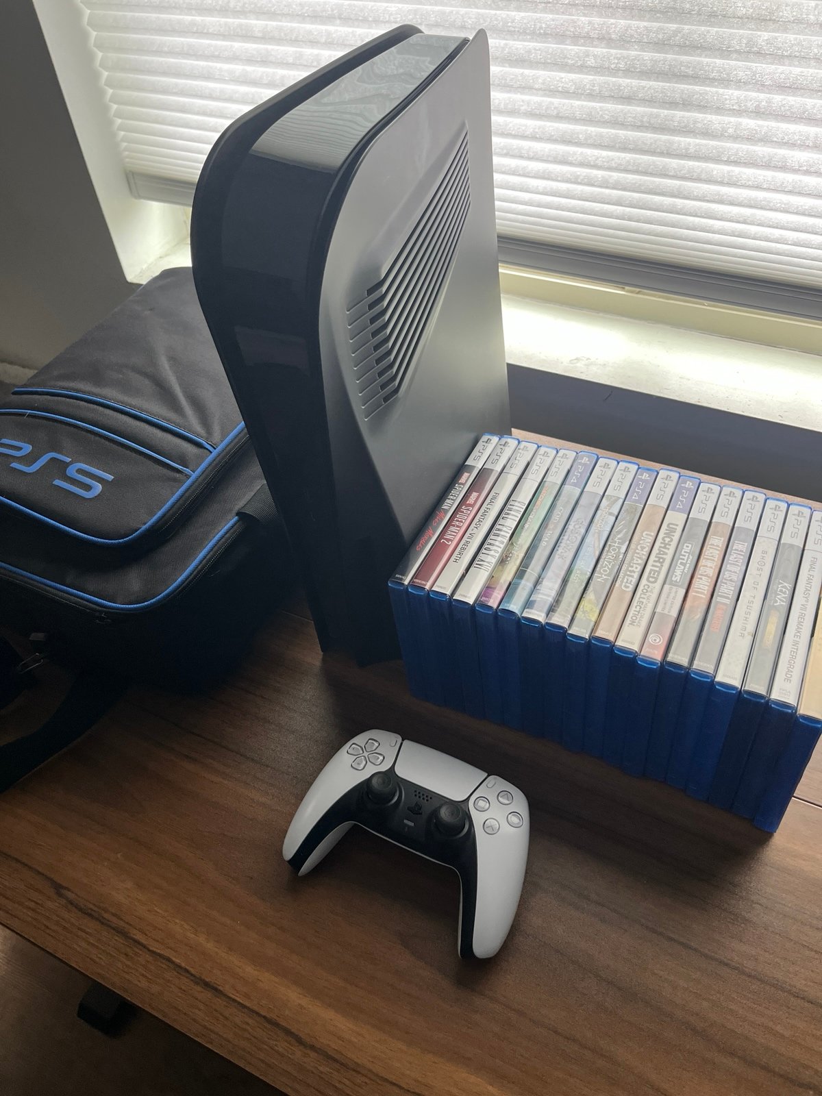 PlayStation 5 Bundle Disc version