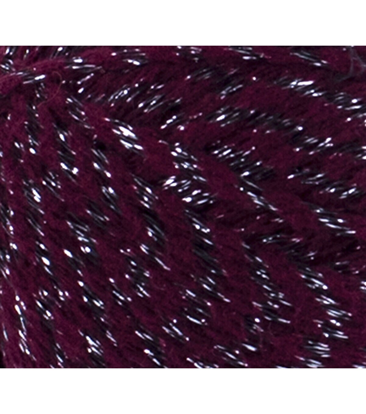 Lion Brand Boogie Nights 149yds Bulky Polyester Yarn