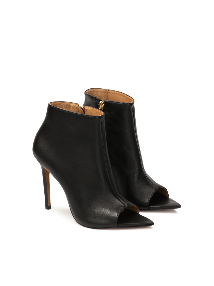 Black open-toe pointed-toe boots