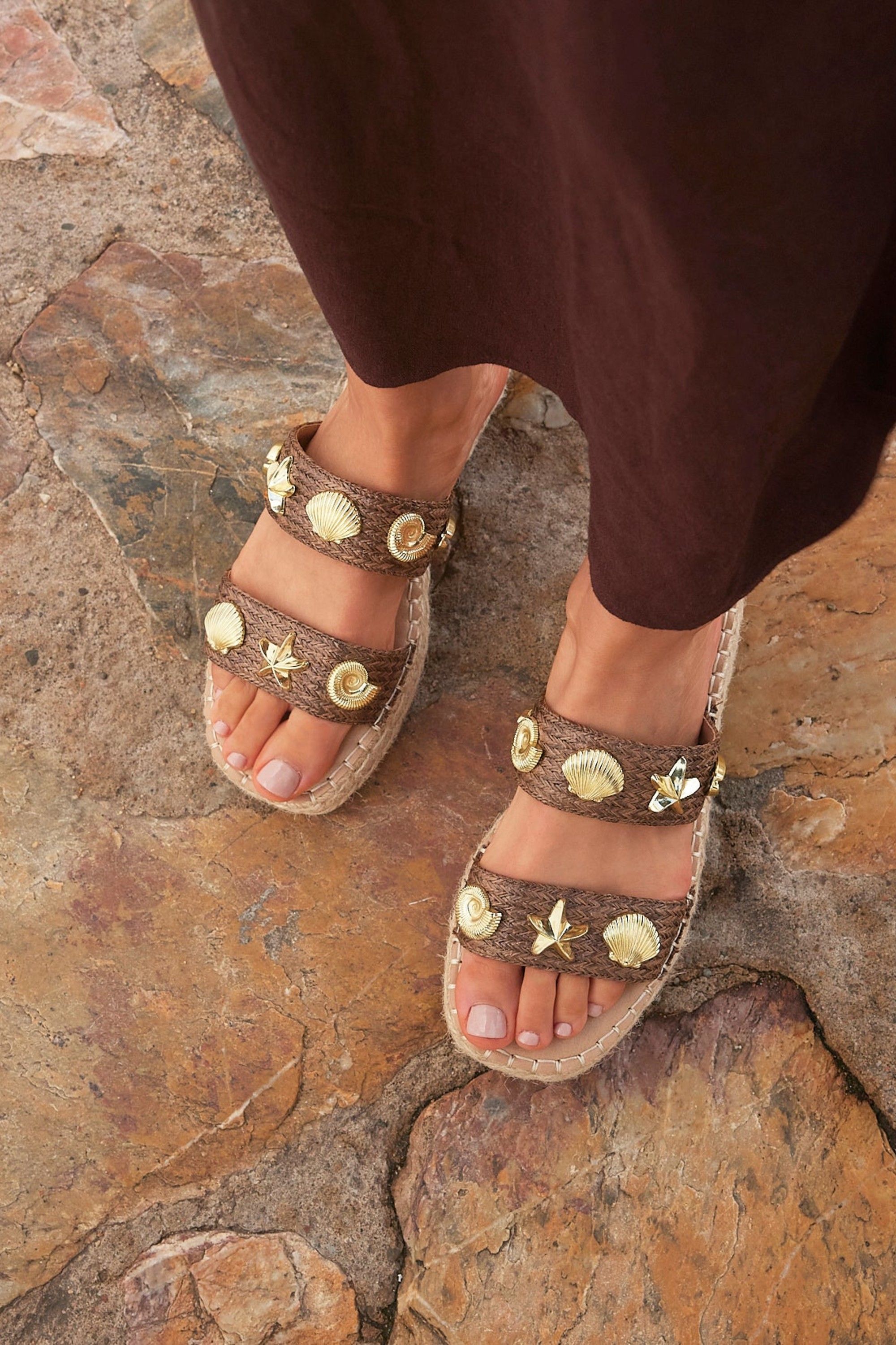 Linzi Clarity Brown Raffia Embellished Sliders
